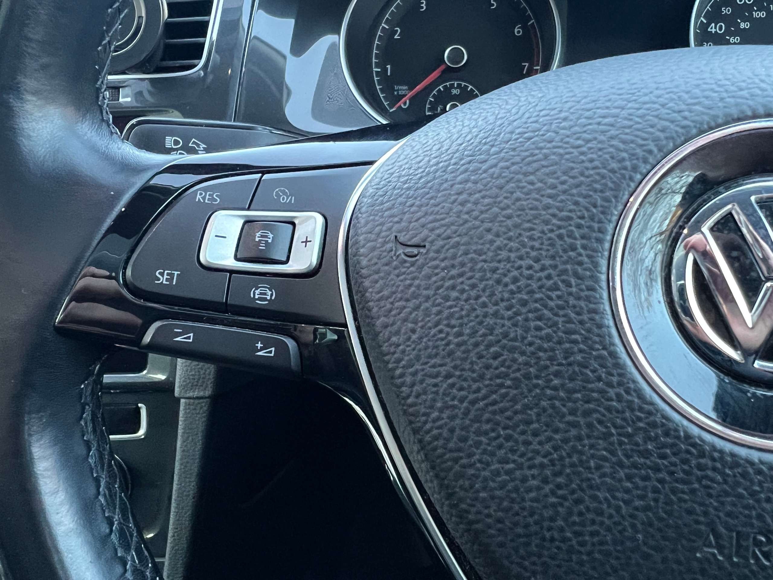 2019 VOLKSWAGEN GOLF 2019 VOLKSWAGEN GOLF