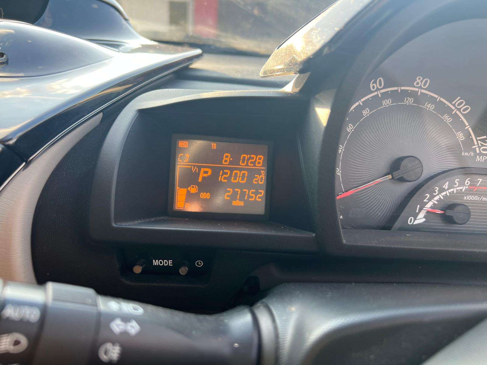 2014 TOYOTA IQ 2014 TOYOTA IQ