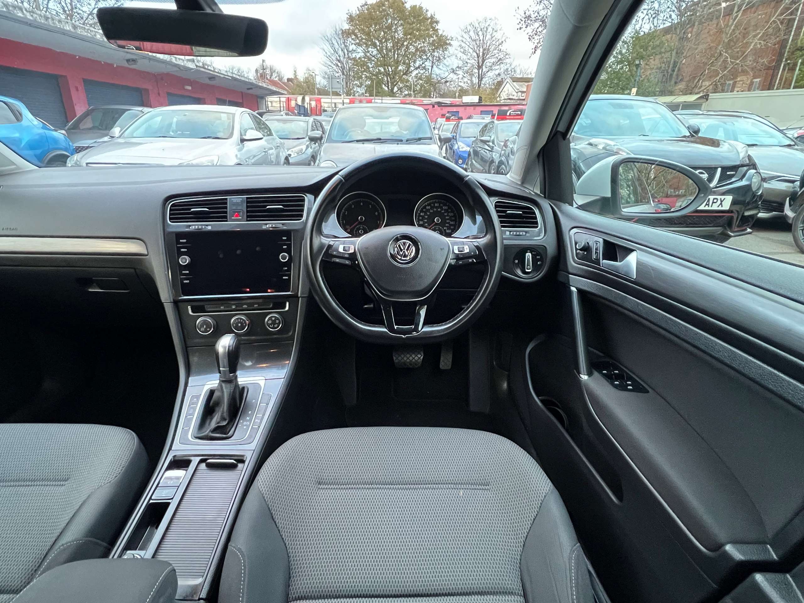 2018 VOLKSWAGEN GOLF 2018 VOLKSWAGEN GOLF