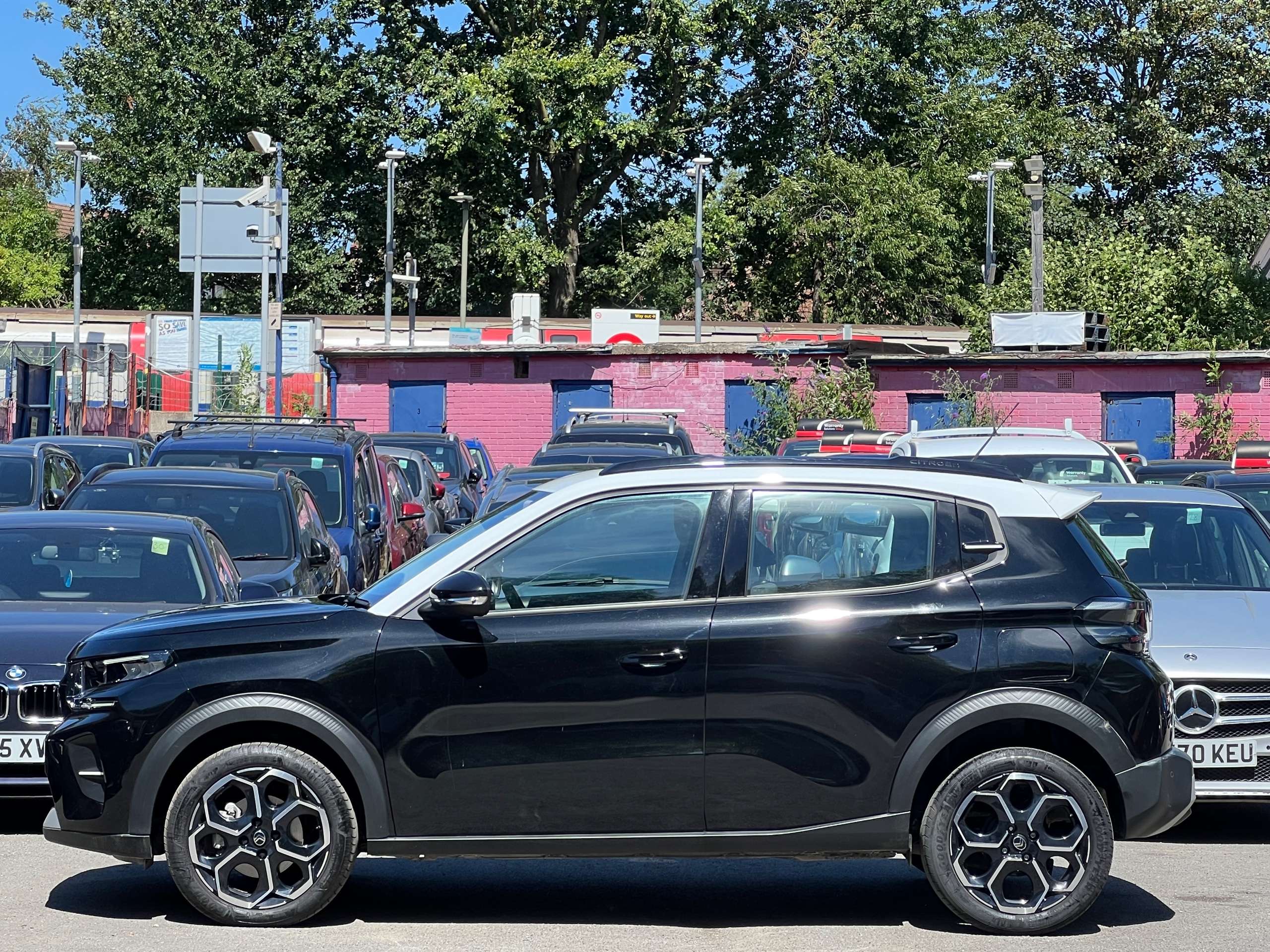 A 2025 CITROEN C3 1.2 Turbo PLUS Hatchback 5dr Petrol Manual Euro 6 (s/s) (100 ps) A 2025 CITROEN C3 1.2 Turbo PLUS Hatchback 5dr Petrol Manual Euro 6 (s/s) (100 ps)
