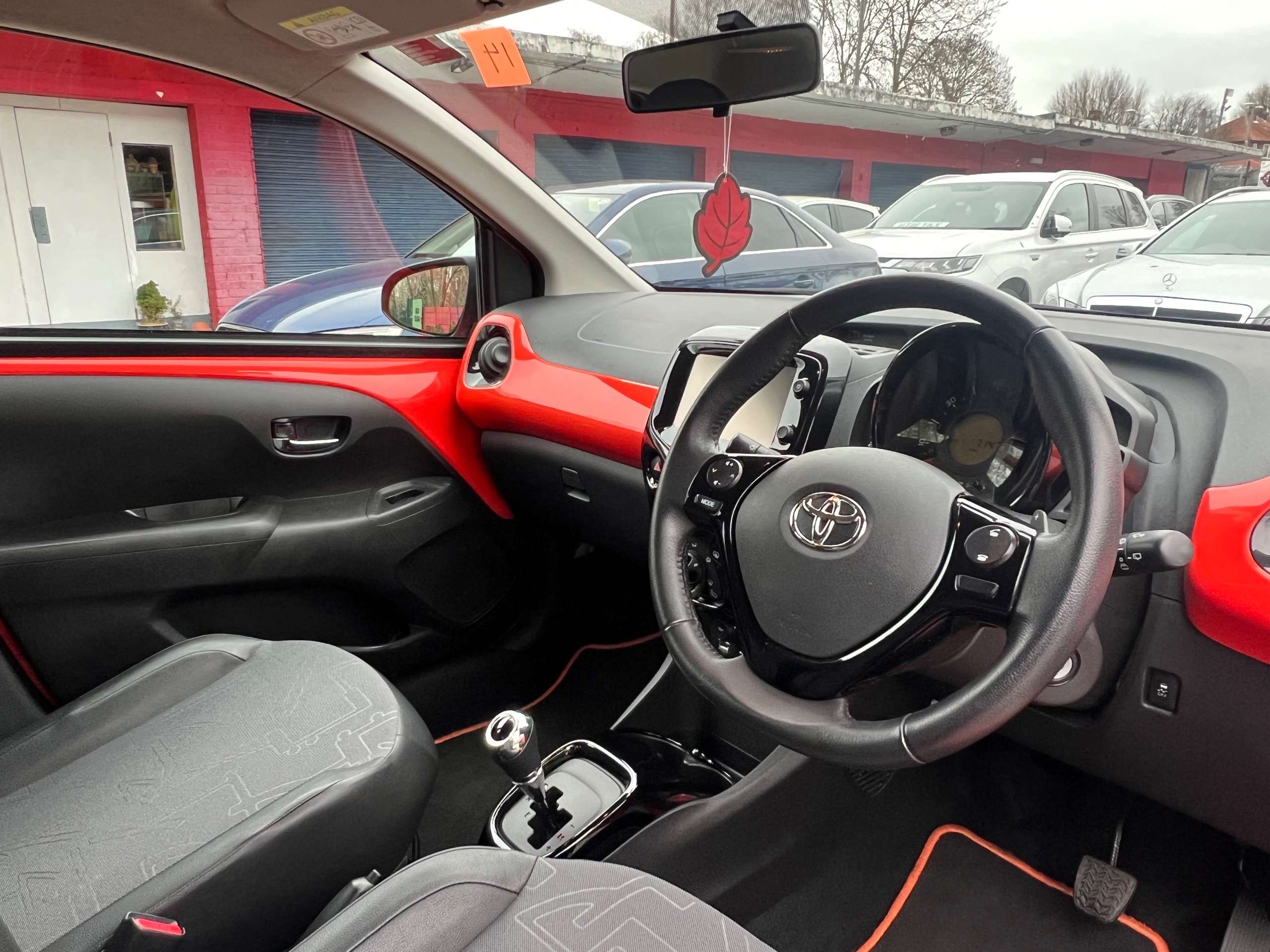 2015 TOYOTA AYGO 2015 TOYOTA AYGO
