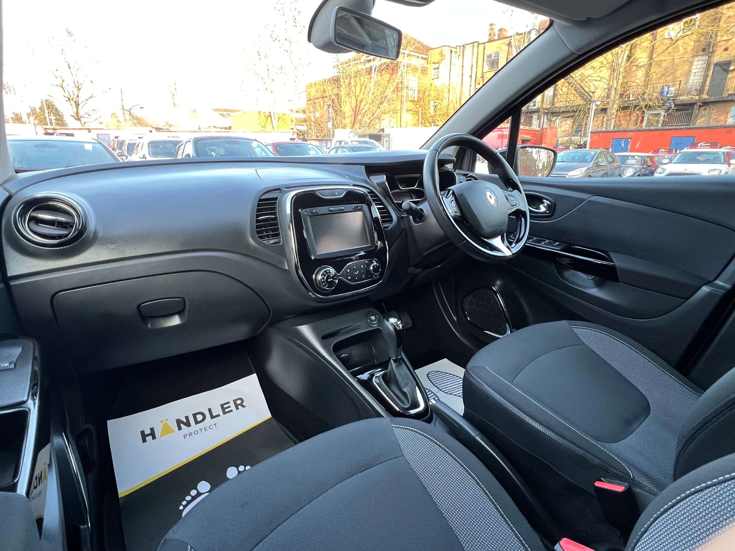 2015 RENAULT CAPTUR 2015 RENAULT CAPTUR