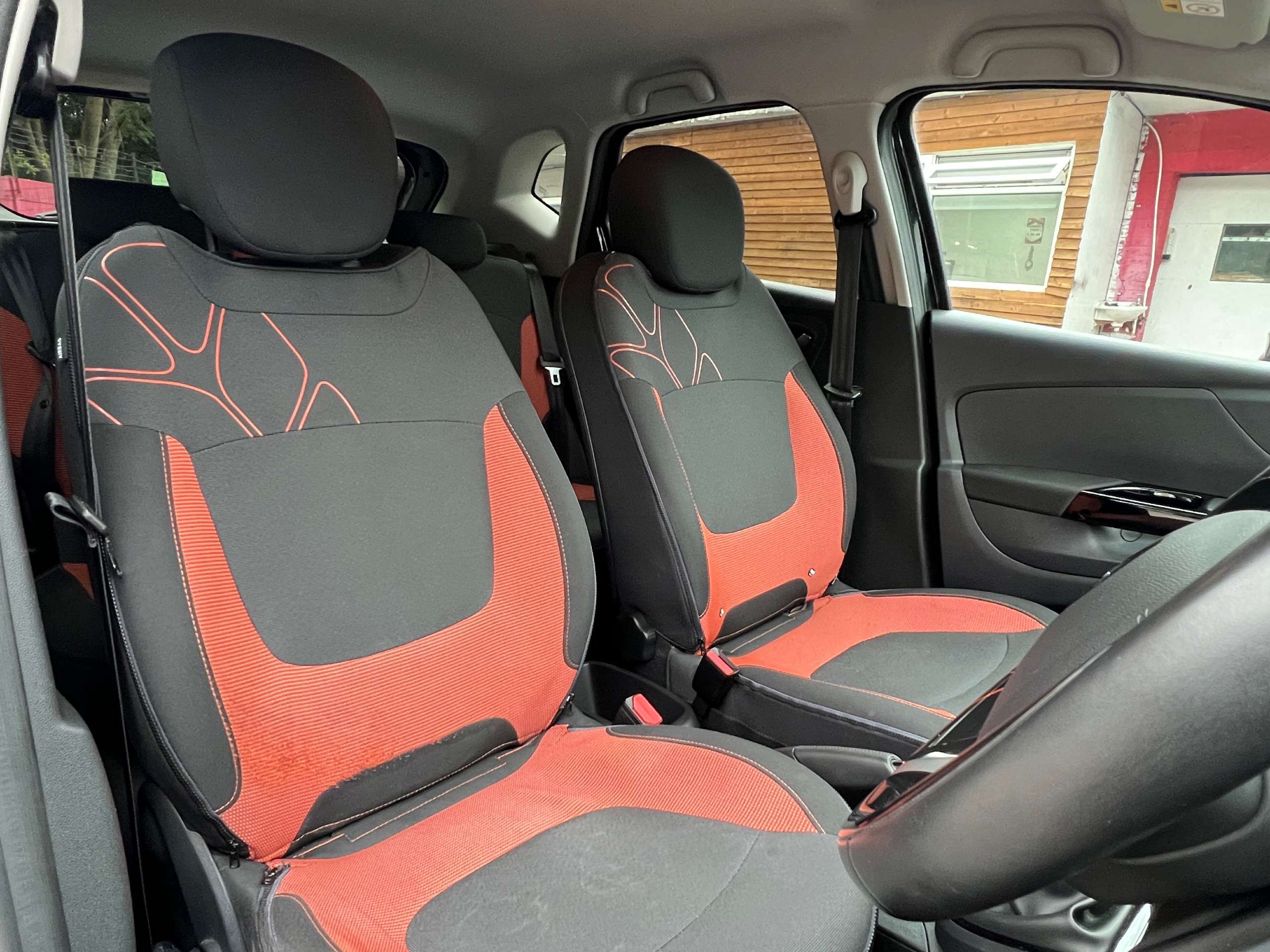 2017 RENAULT CAPTUR 2017 RENAULT CAPTUR