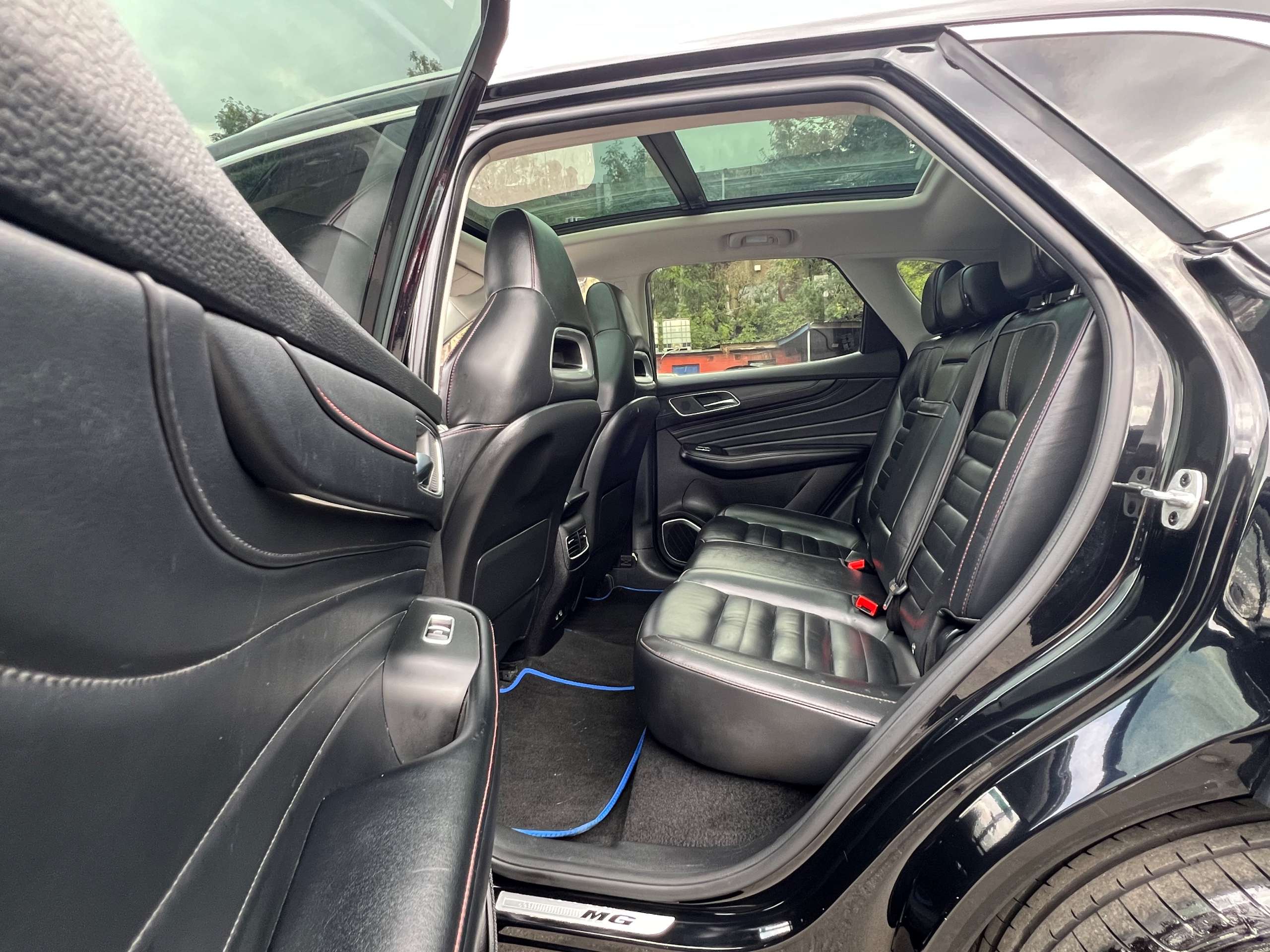 2022 MG HS 2022 MG HS