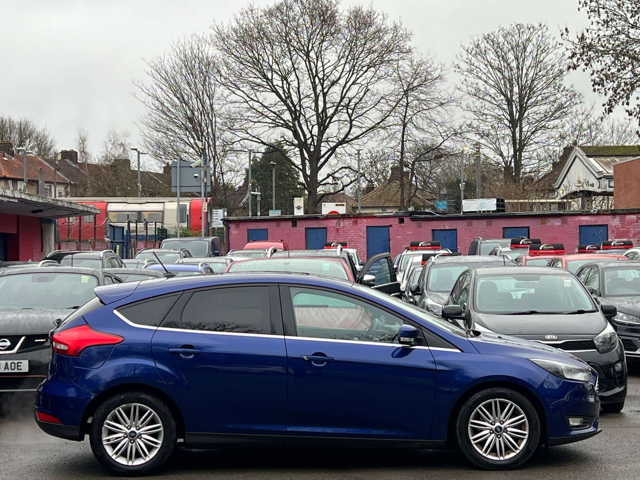 2017 FORD FOCUS 2017 FORD FOCUS