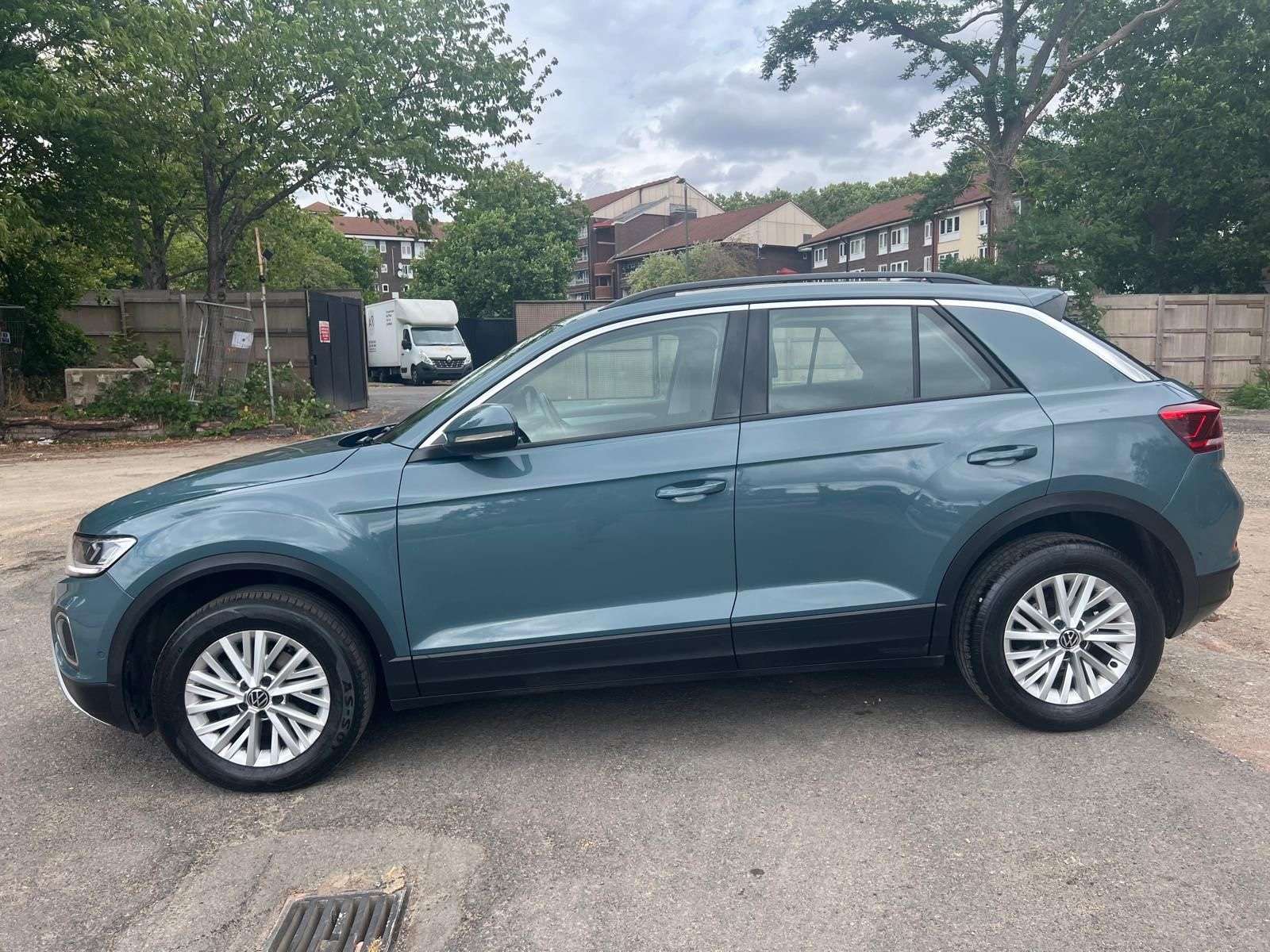 2023 VOLKSWAGEN T-ROC 2023 VOLKSWAGEN T-ROC