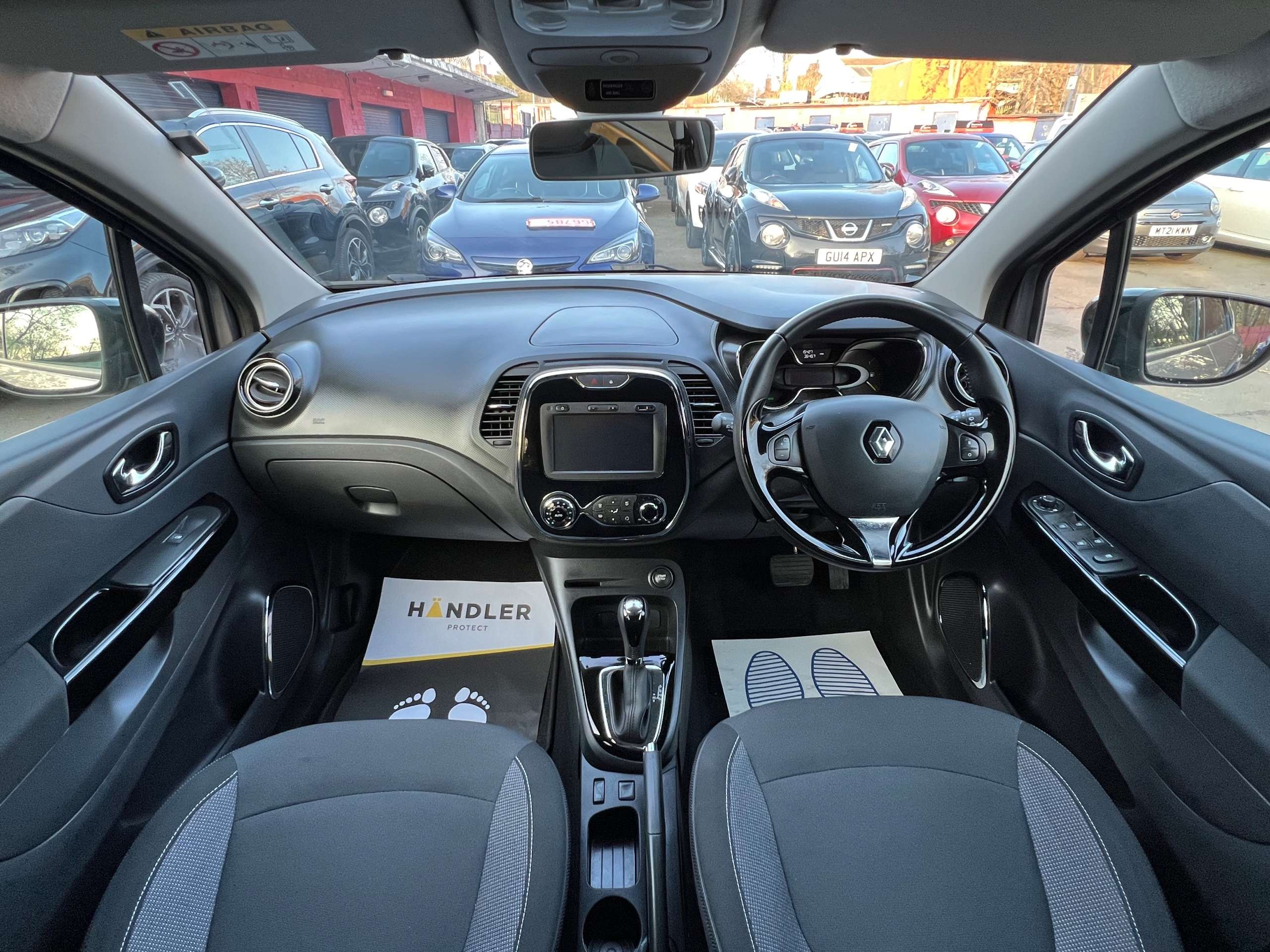 2015 RENAULT CAPTUR 2015 RENAULT CAPTUR