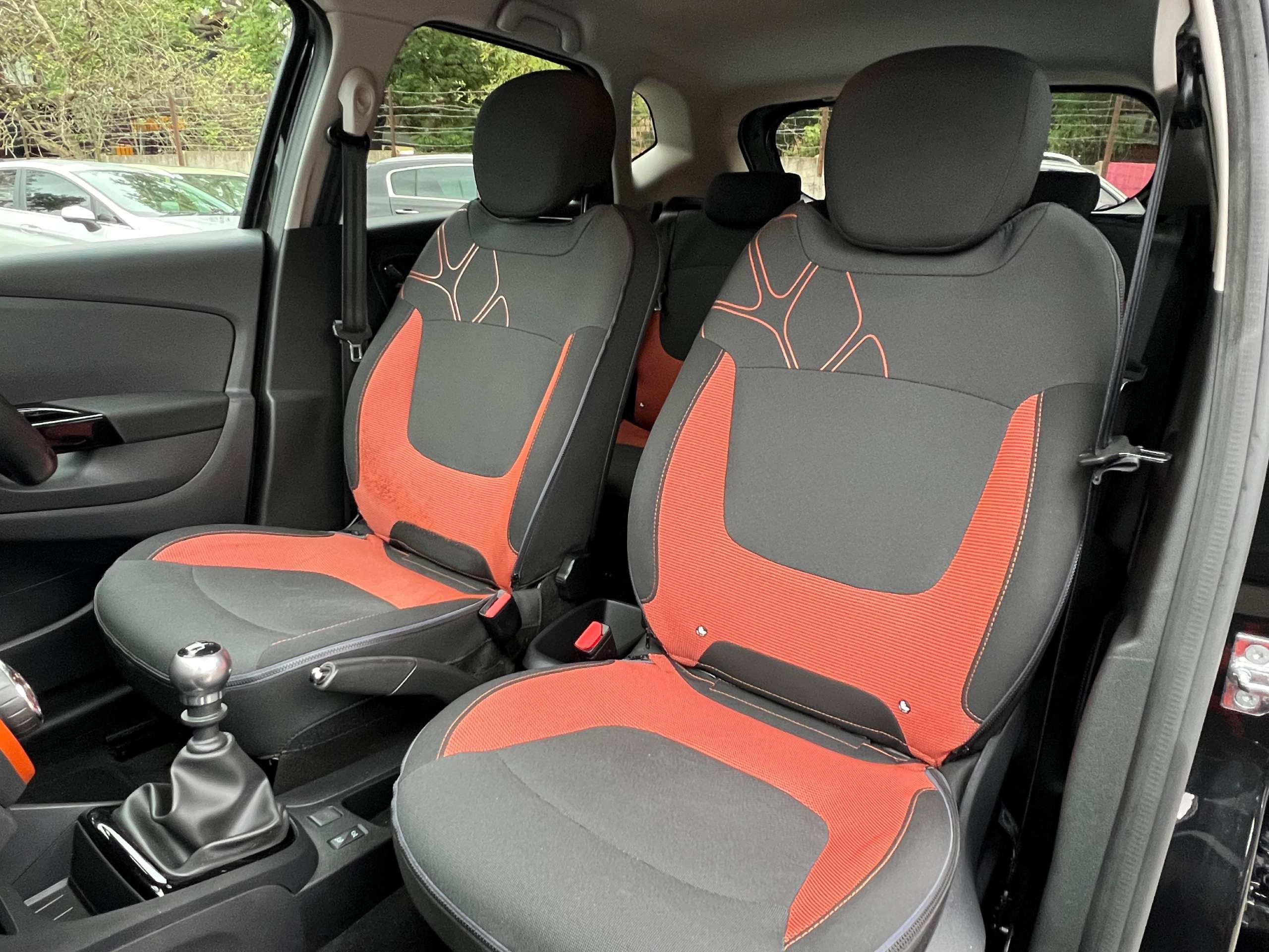 2017 RENAULT CAPTUR 2017 RENAULT CAPTUR