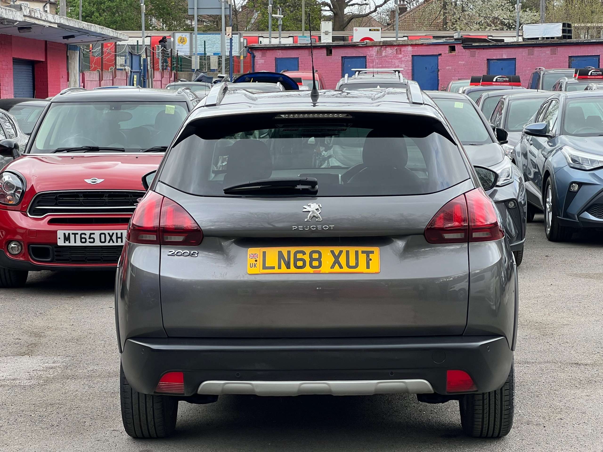 2018 PEUGEOT 2008 2018 PEUGEOT 2008