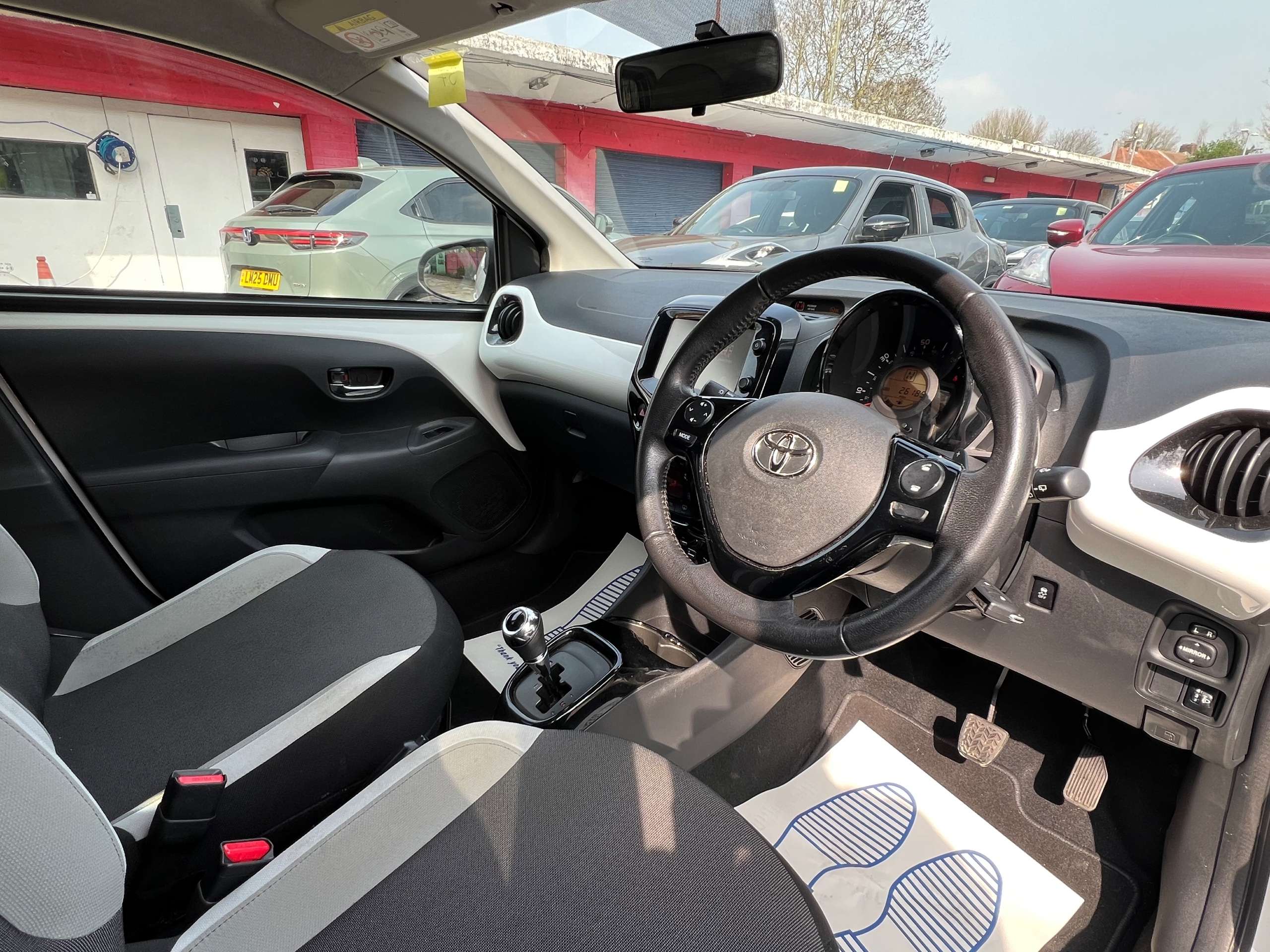2018 TOYOTA AYGO 2018 TOYOTA AYGO