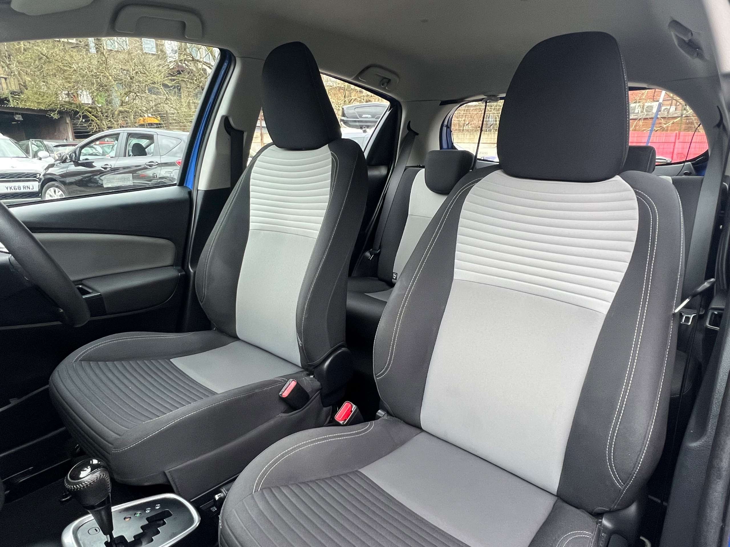 2018 TOYOTA YARIS 2018 TOYOTA YARIS