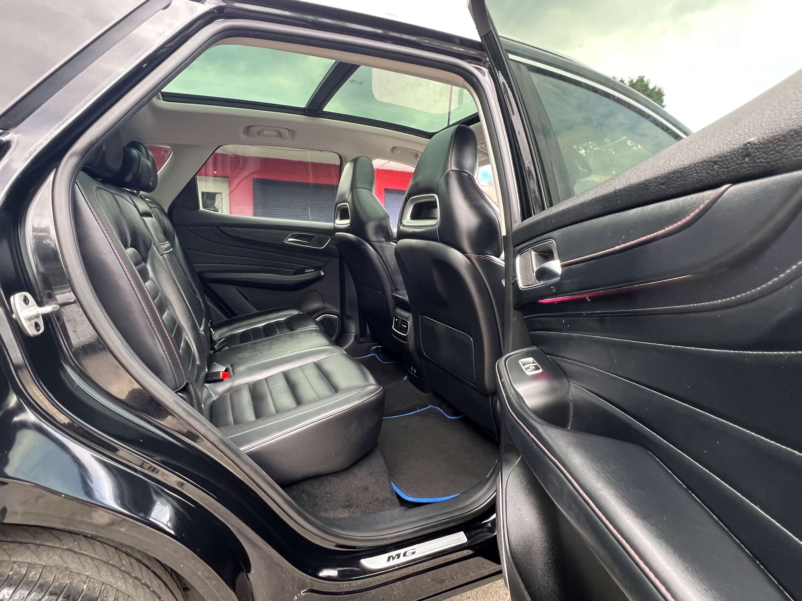 2022 MG HS 2022 MG HS