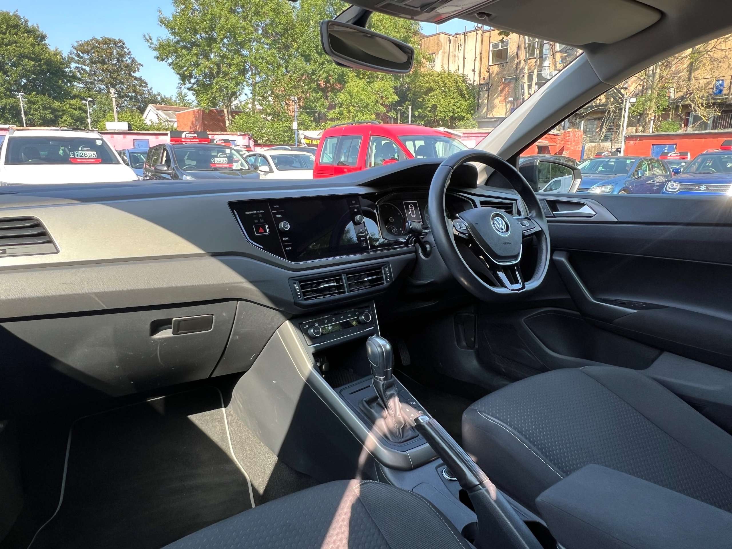 2019 VOLKSWAGEN POLO 2019 VOLKSWAGEN POLO