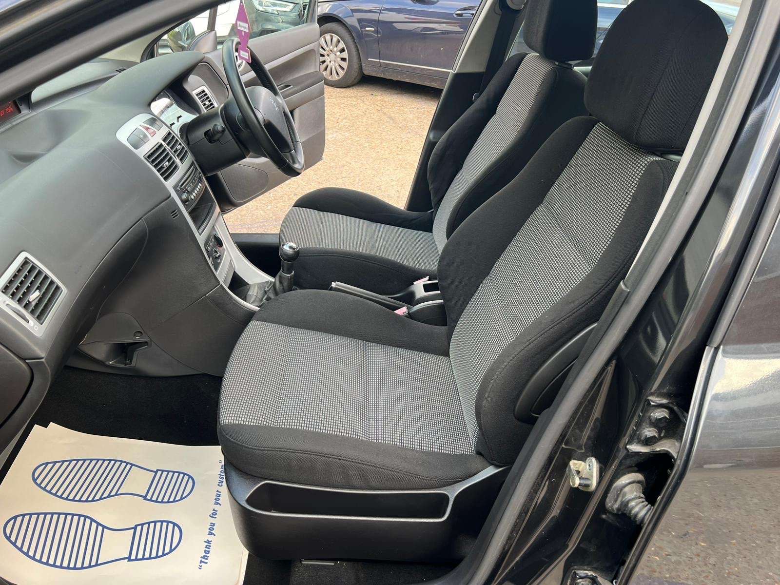 2006 PEUGEOT 307 2006 PEUGEOT 307