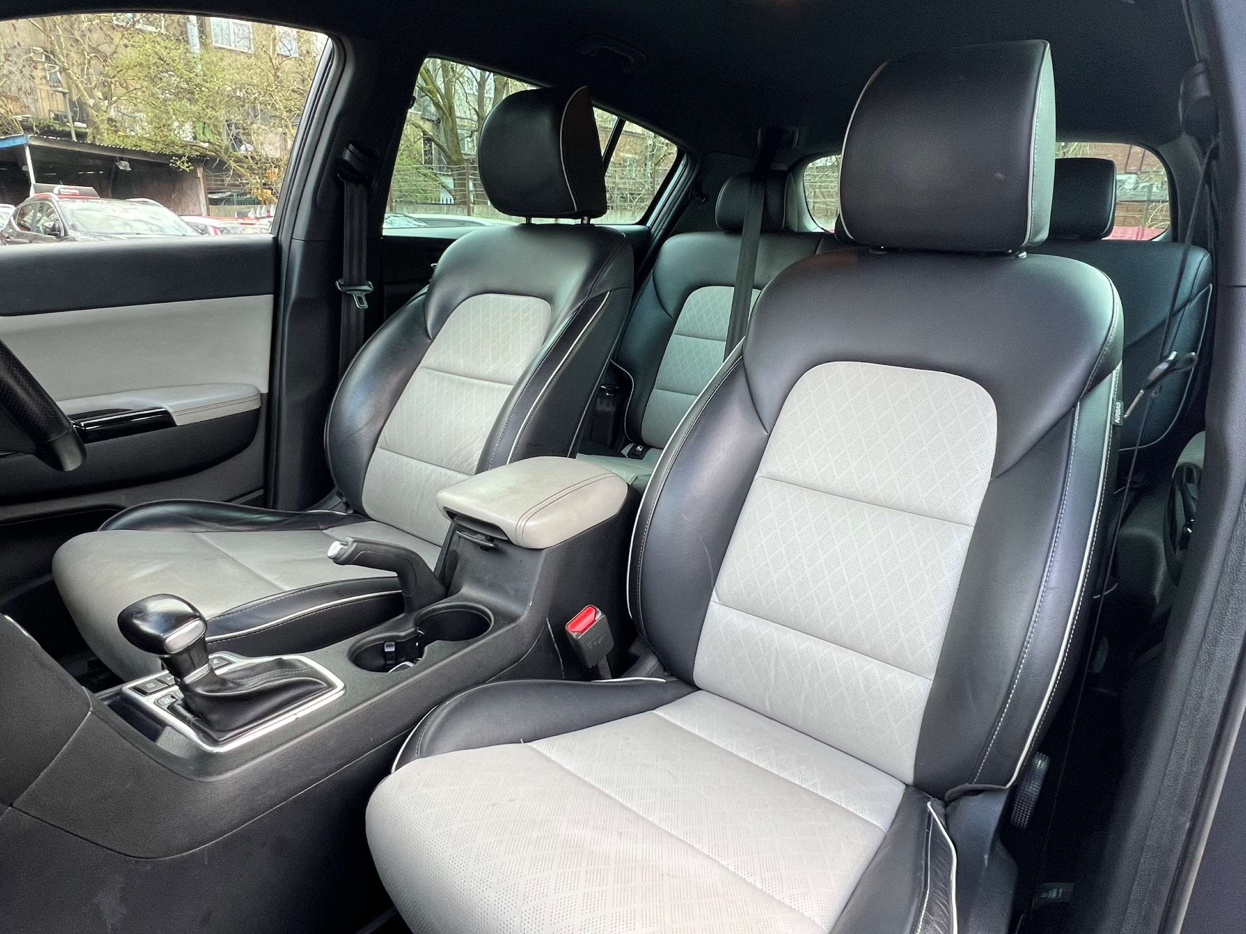 2018 KIA SPORTAGE 2018 KIA SPORTAGE