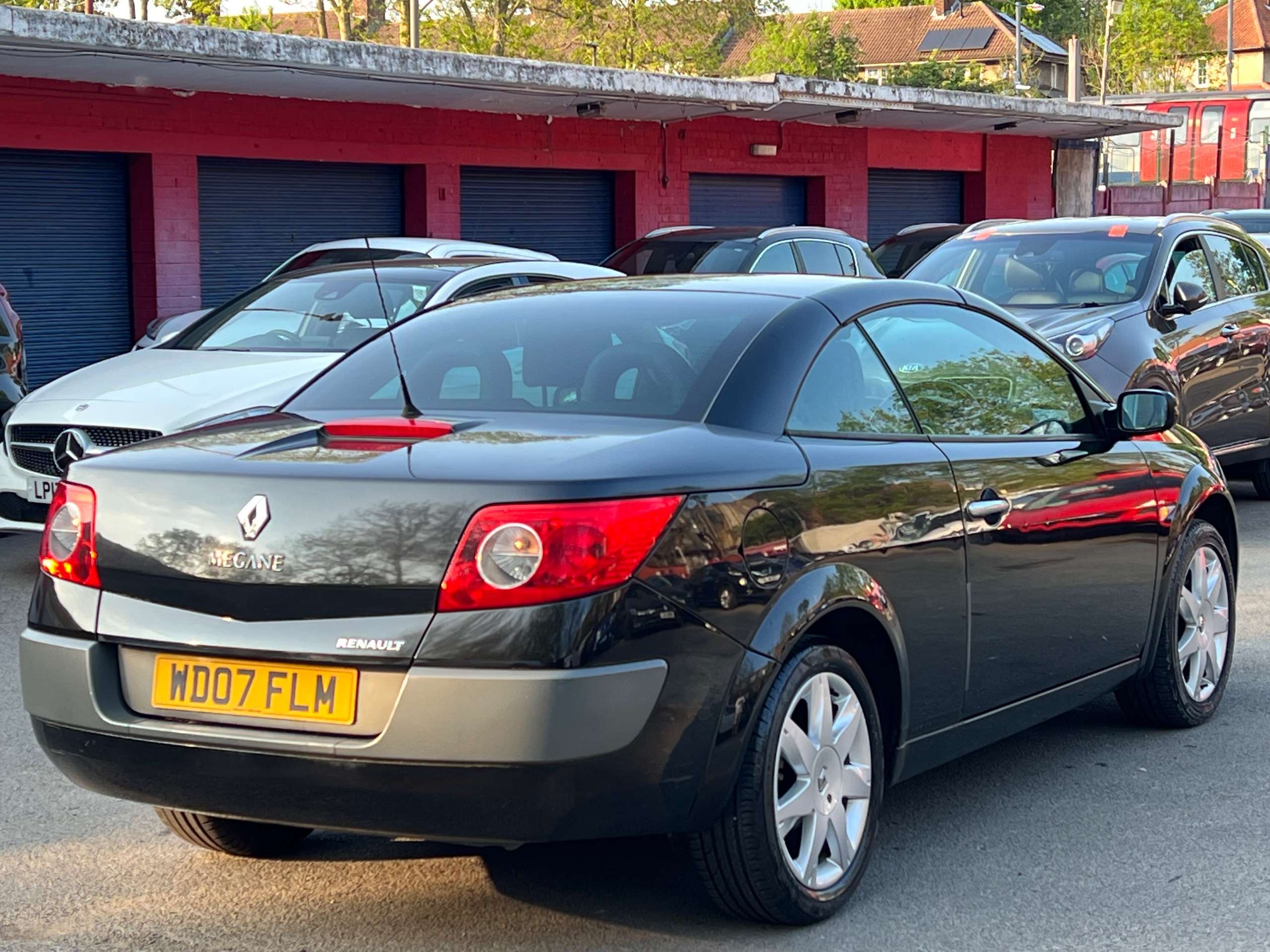 2007 RENAULT MEGANE 2007 RENAULT MEGANE