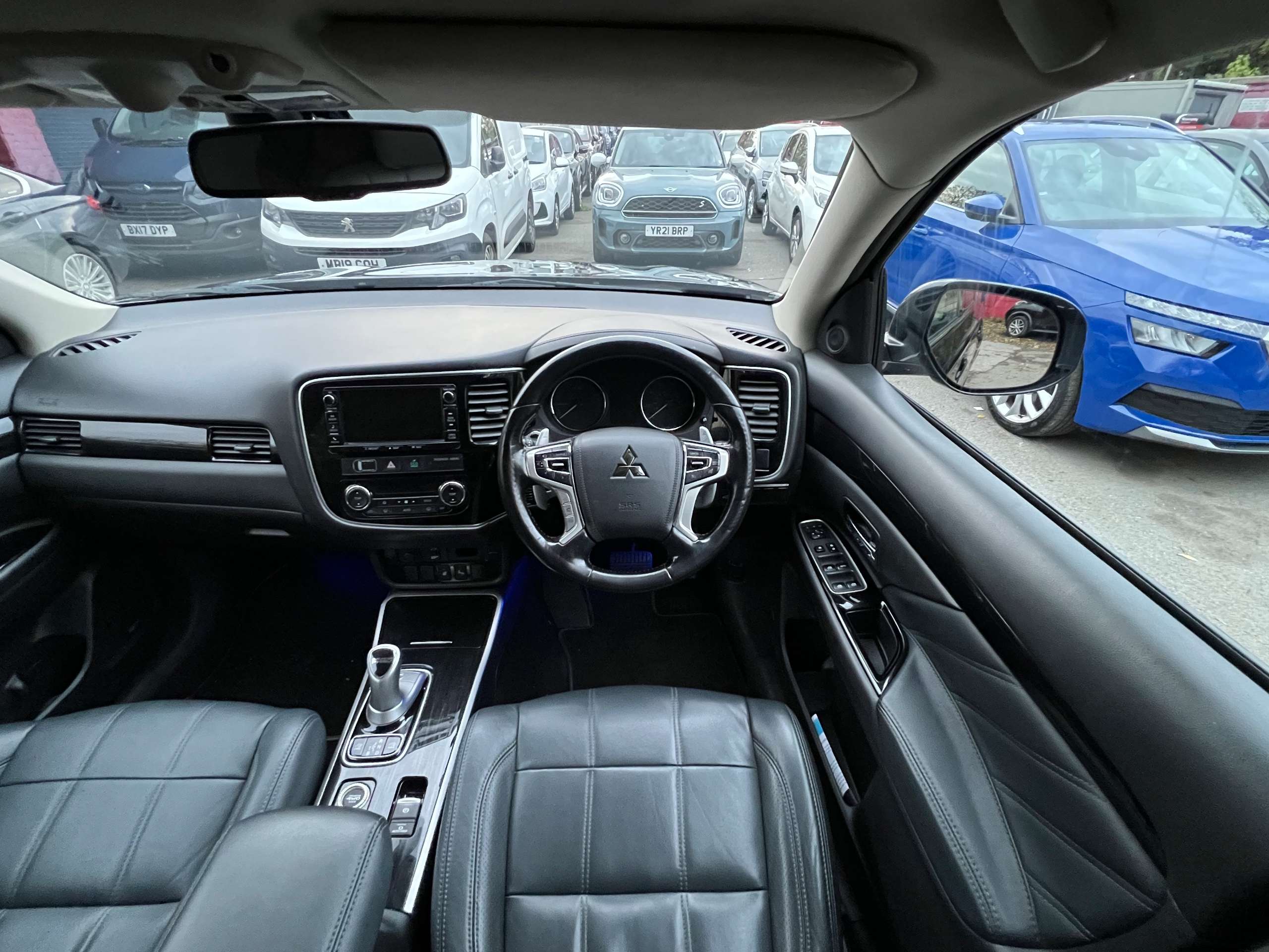 2017 MITSUBISHI OUTLANDER 2017 MITSUBISHI OUTLANDER