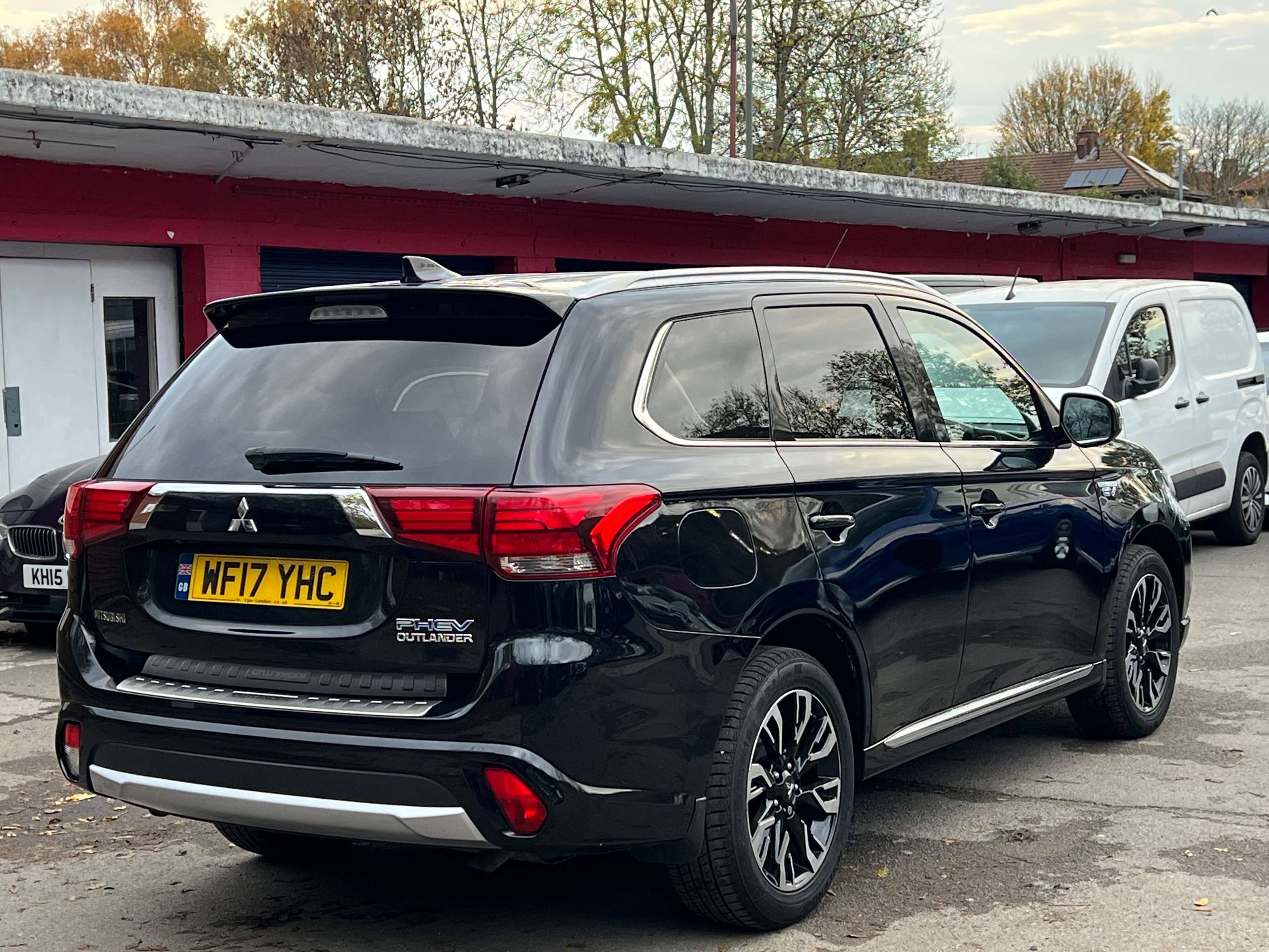 2017 MITSUBISHI OUTLANDER 2017 MITSUBISHI OUTLANDER