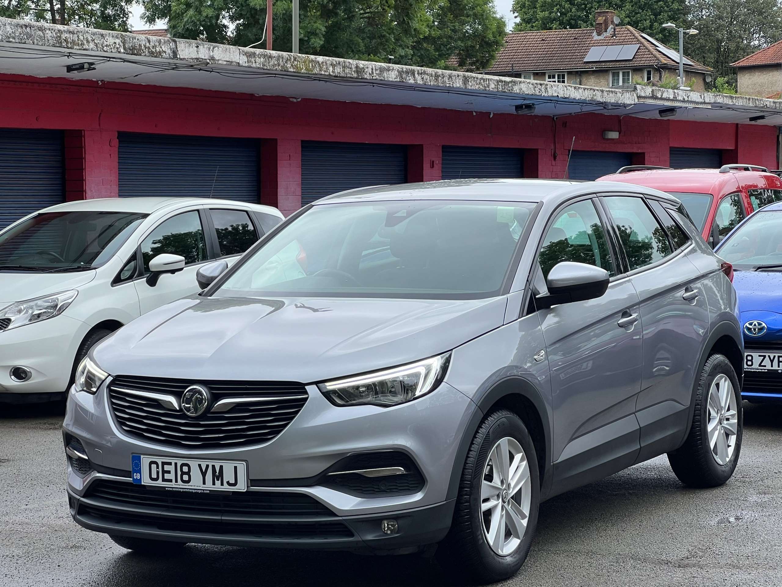 A 2018 VAUXHALL GRANDLAND X 1.2 Turbo SE SUV 5dr Petrol Manual Euro 6 (s/s) (130 ps) A 2018 VAUXHALL GRANDLAND X 1.2 Turbo SE SUV 5dr Petrol Manual Euro 6 (s/s) (130 ps)