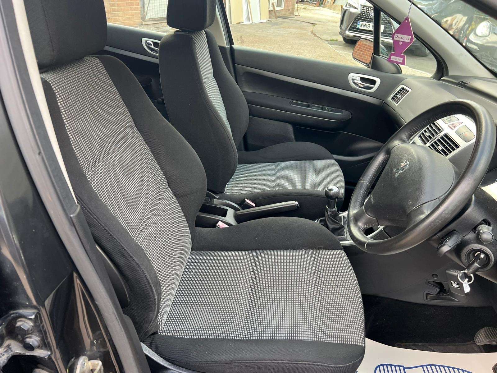 2006 PEUGEOT 307 2006 PEUGEOT 307