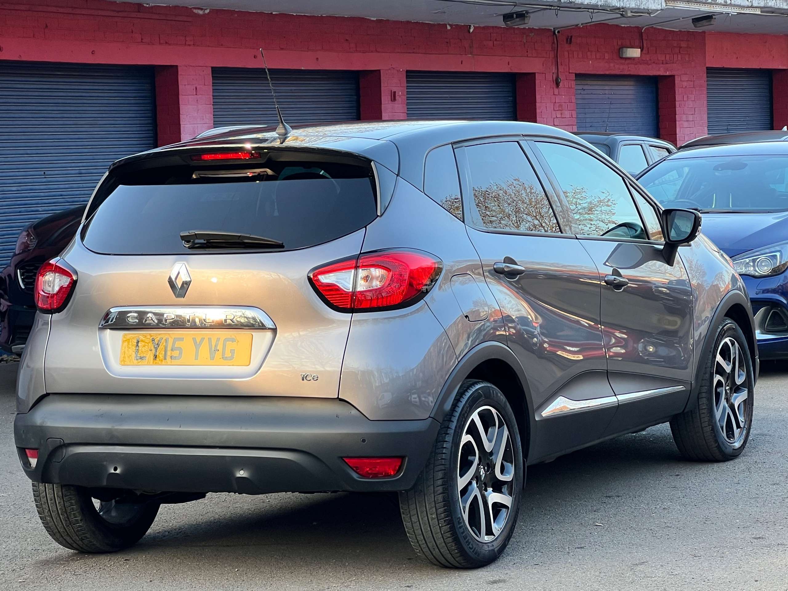 2015 RENAULT CAPTUR 2015 RENAULT CAPTUR