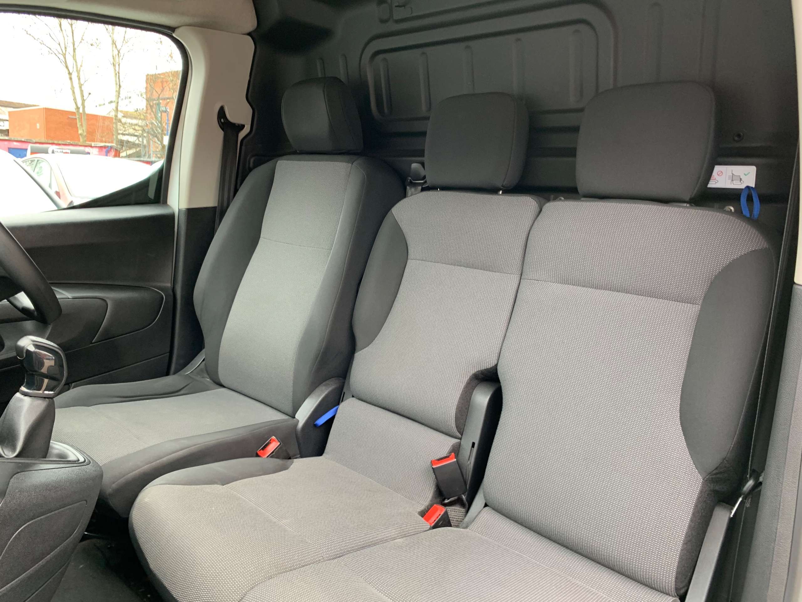 2019 PEUGEOT PARTNER 2019 PEUGEOT PARTNER