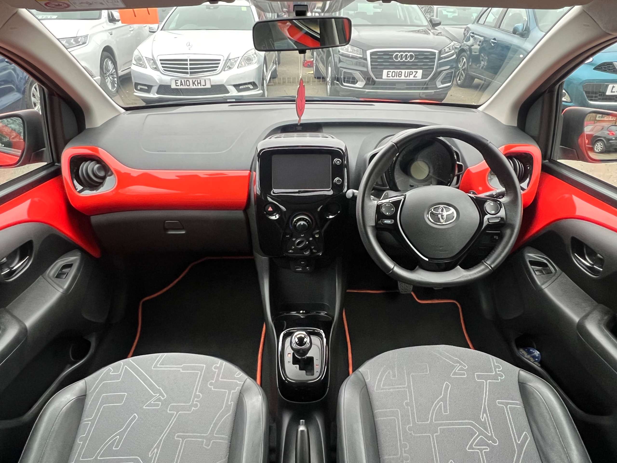 2015 TOYOTA AYGO 2015 TOYOTA AYGO