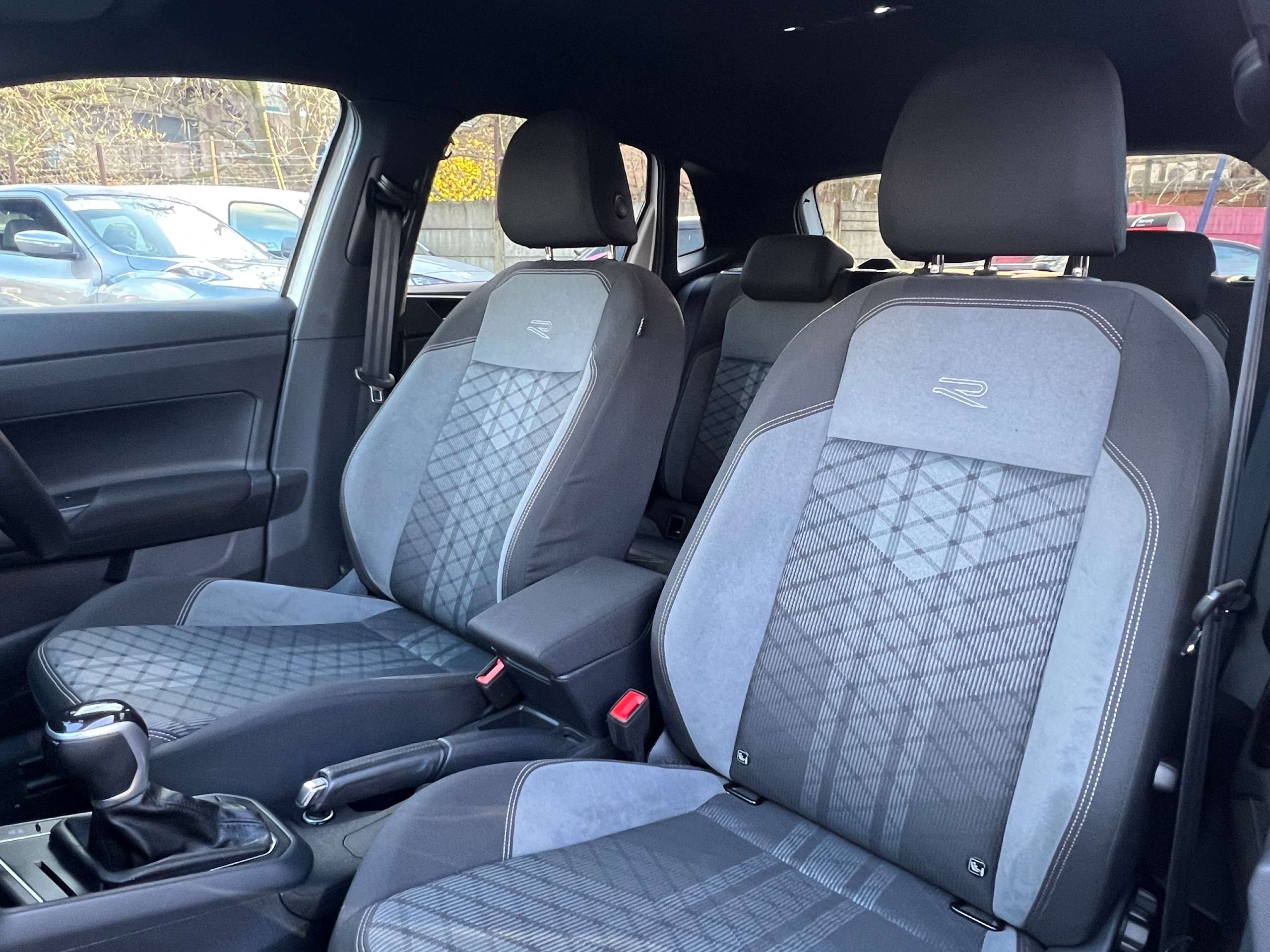 2024 VOLKSWAGEN POLO 2024 VOLKSWAGEN POLO