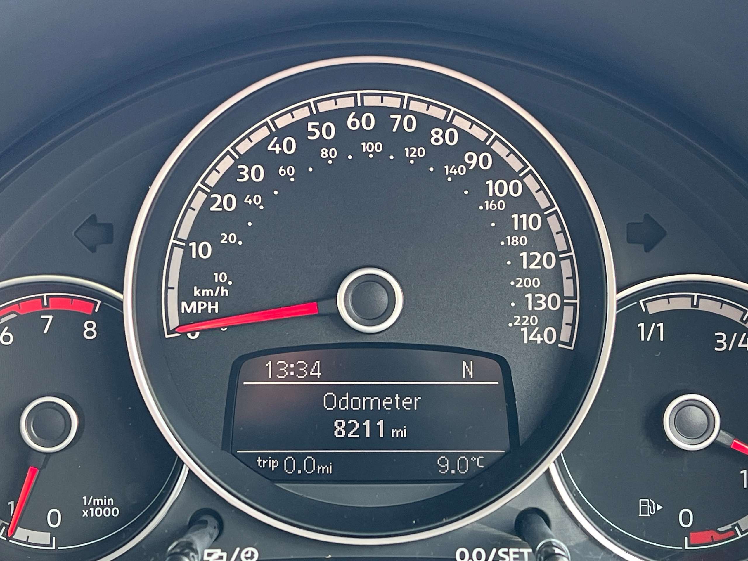2020 VOLKSWAGEN UP! 2020 VOLKSWAGEN UP!