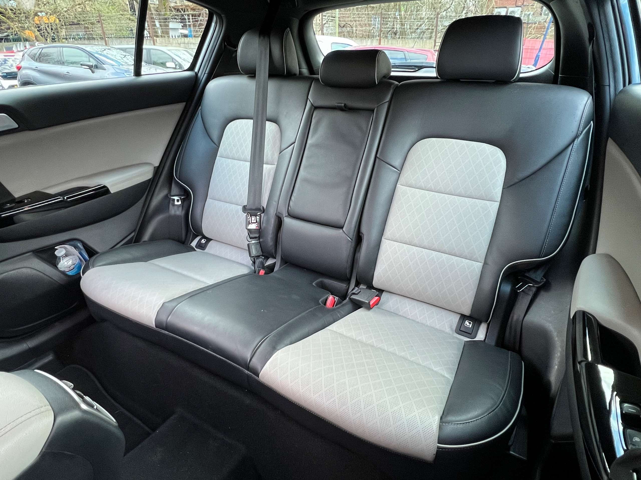 2018 KIA SPORTAGE 2018 KIA SPORTAGE