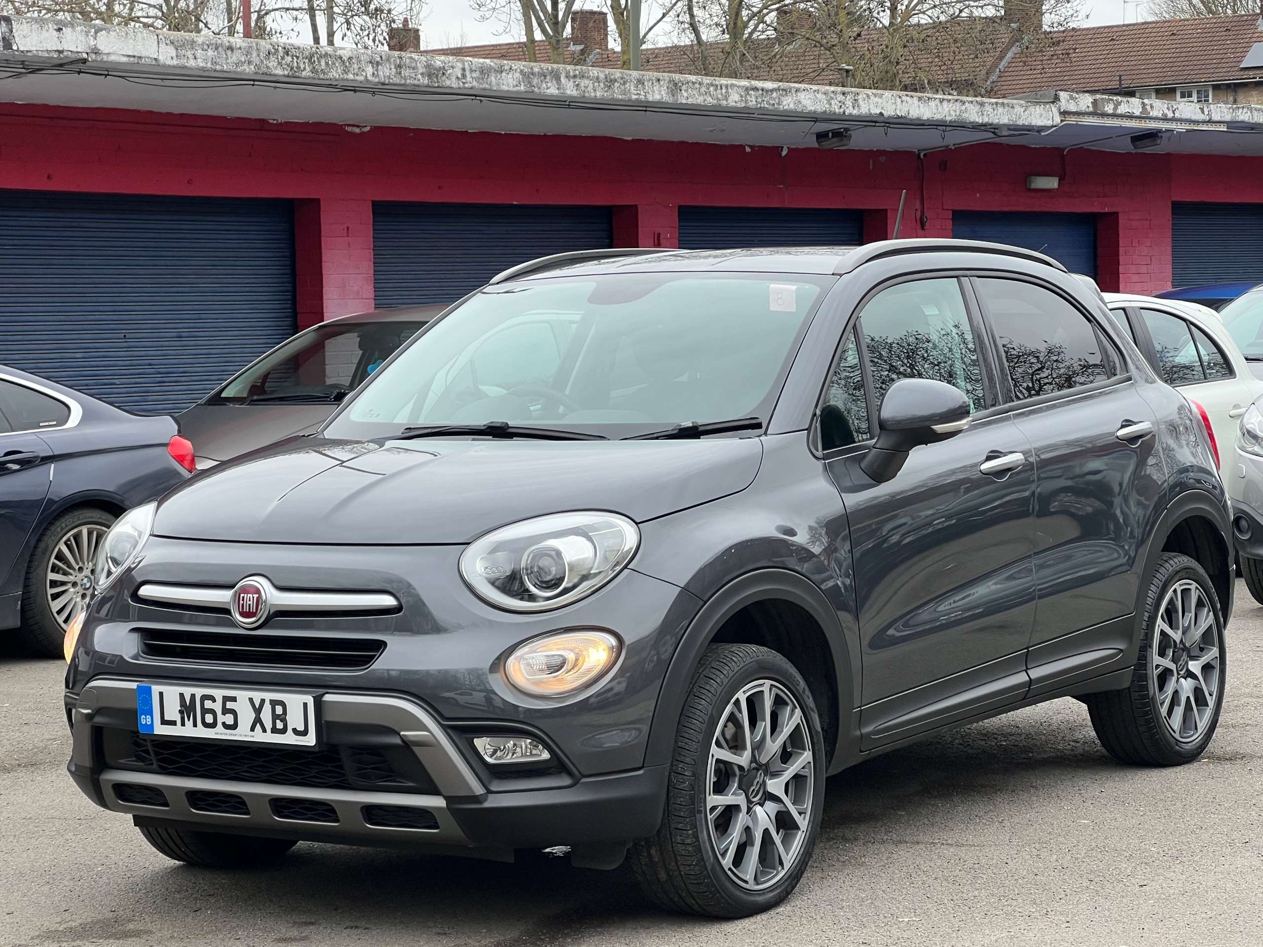 A 2015 FIAT 500X 1.4 MultiAir Cross Plus SUV 5dr Petrol Auto 4WD Euro 6 (s/s) (170 bhp) A 2015 FIAT 500X 1.4 MultiAir Cross Plus SUV 5dr Petrol Auto 4WD Euro 6 (s/s) (170 bhp)
