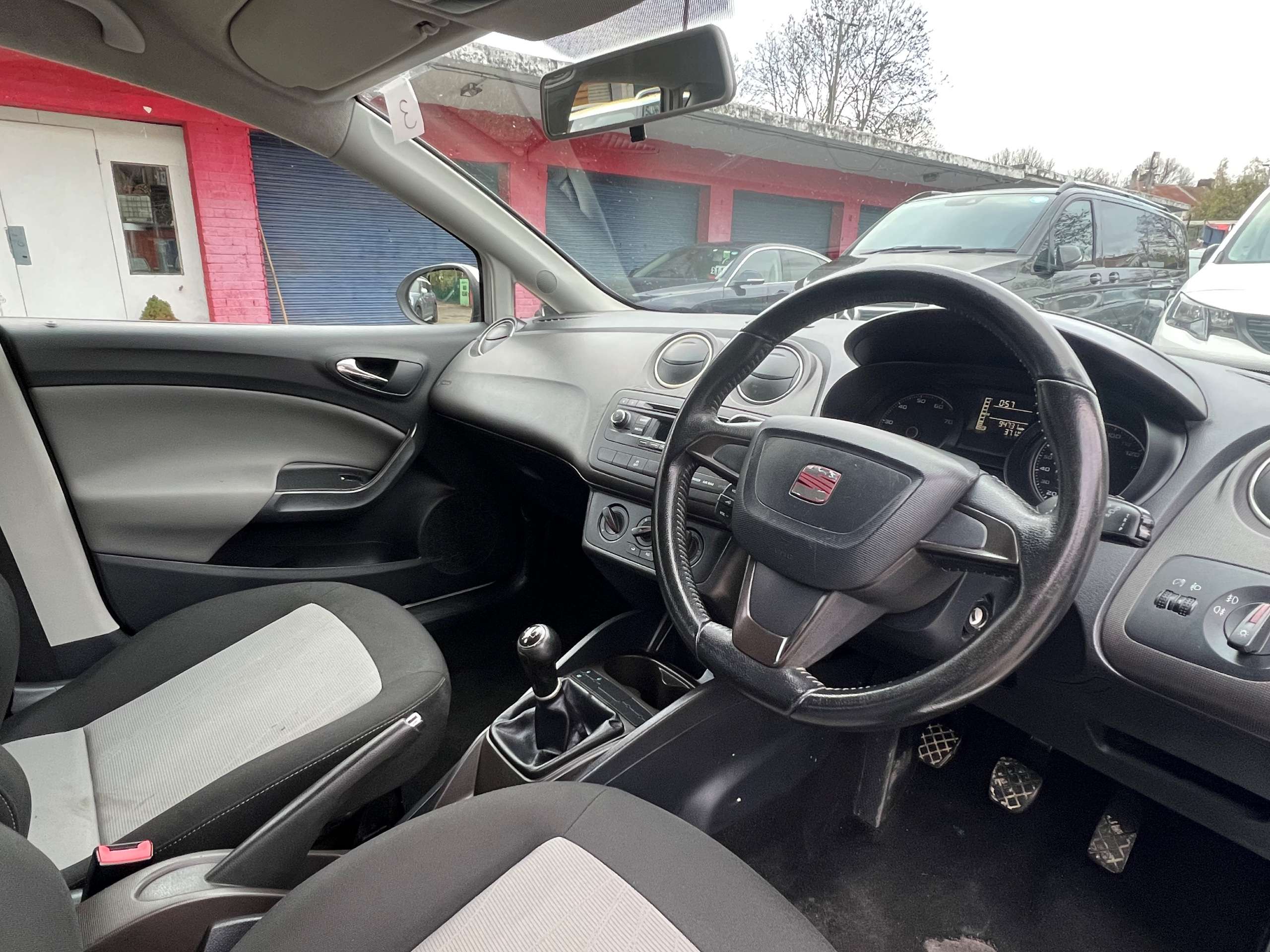 2013 SEAT IBIZA 2013 SEAT IBIZA