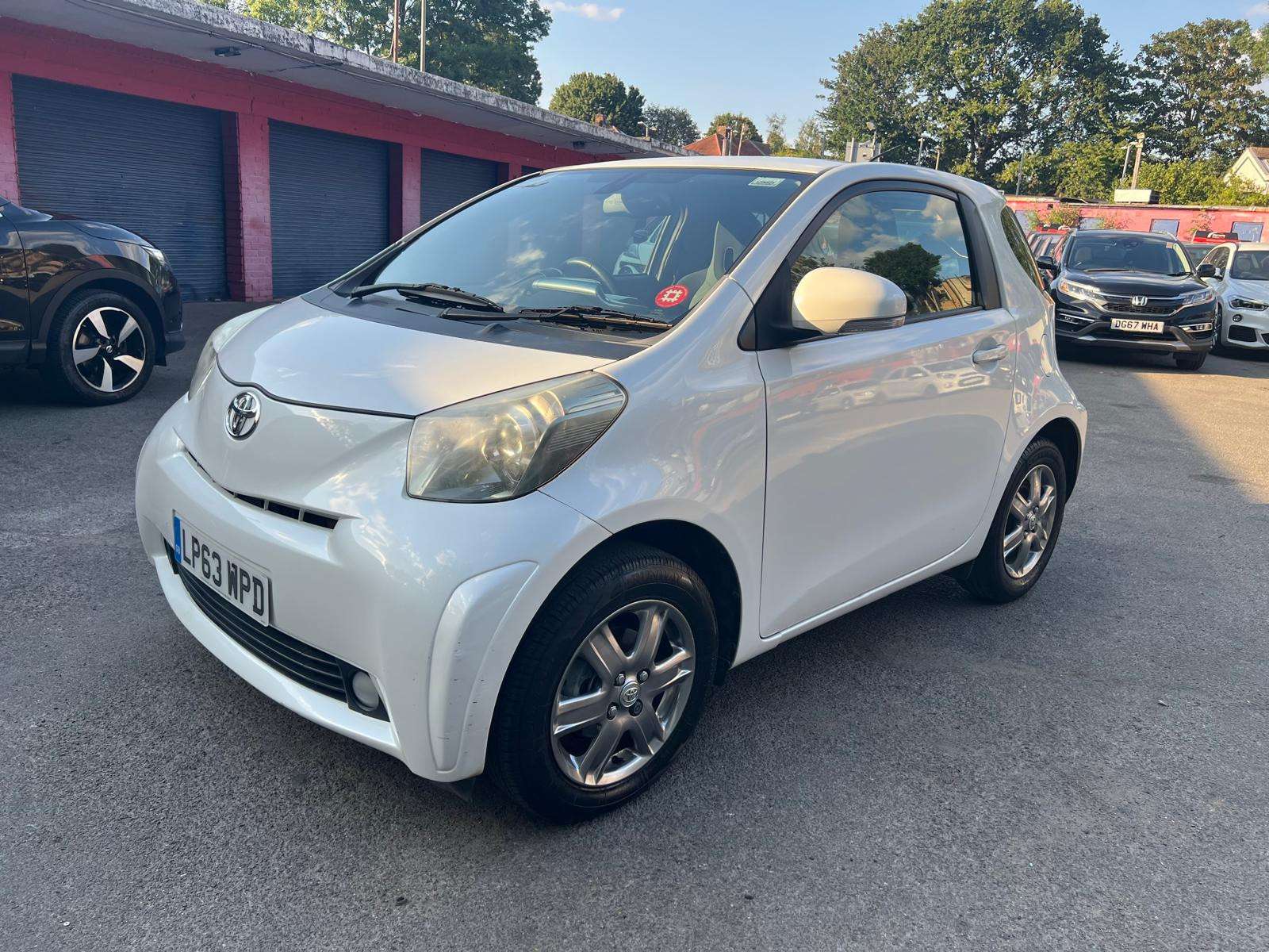 2014 TOYOTA IQ 2014 TOYOTA IQ