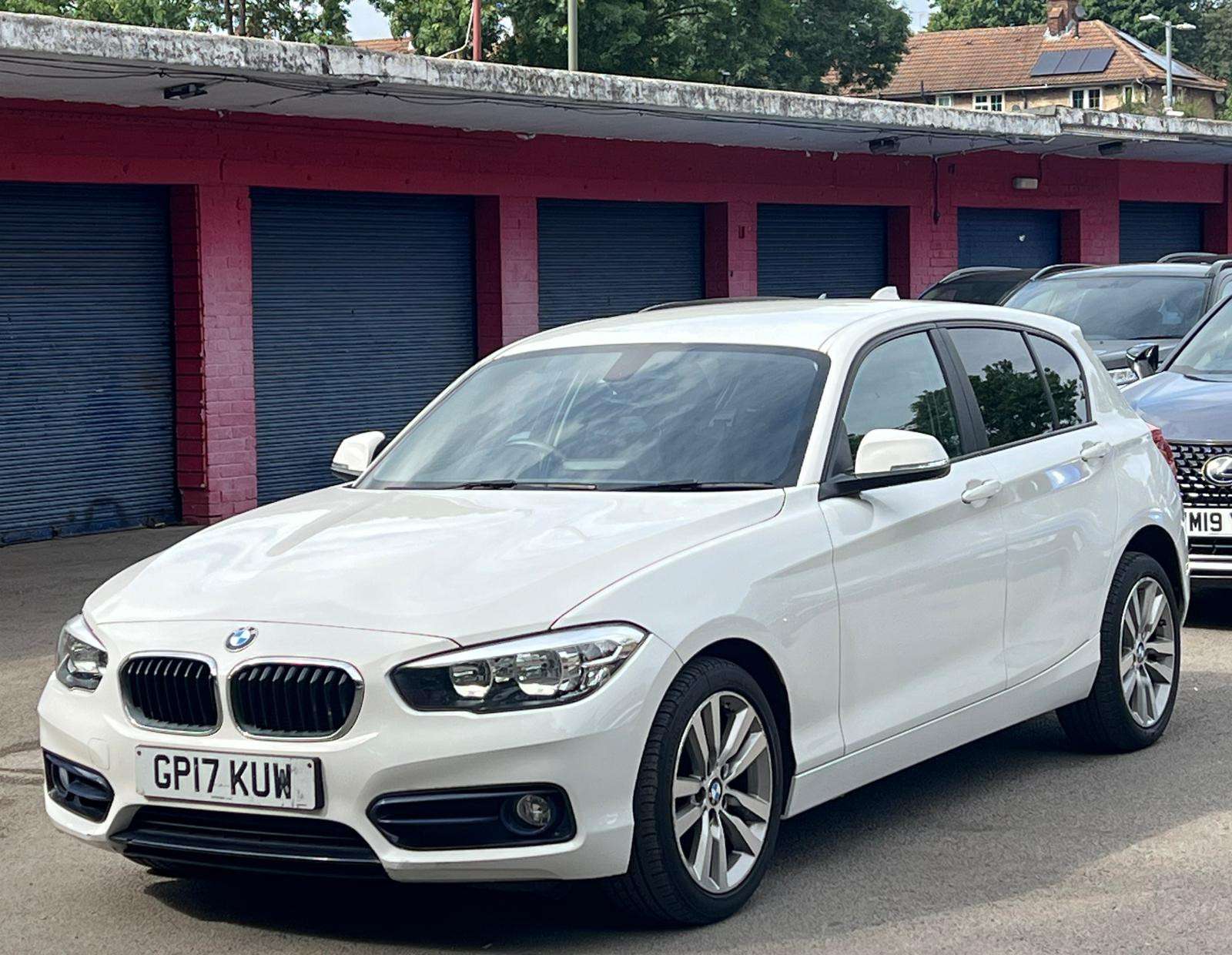A 2017 BMW 1 SERIES 1.5 118i Sport Hatchback 5dr Petrol Auto Euro 6 (s/s) (136 ps) A 2017 BMW 1 SERIES 1.5 118i Sport Hatchback 5dr Petrol Auto Euro 6 (s/s) (136 ps)