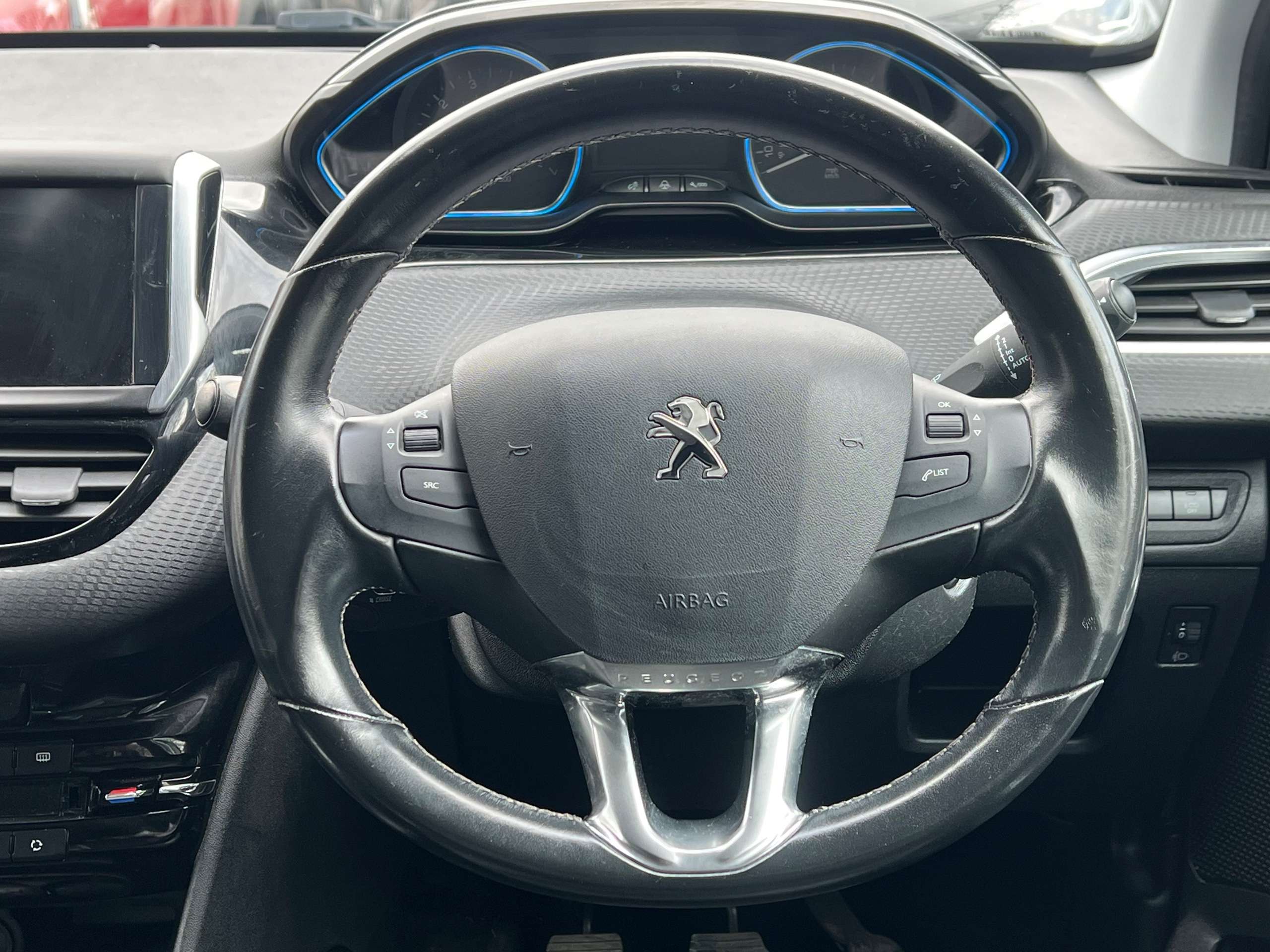 2018 PEUGEOT 2008 2018 PEUGEOT 2008