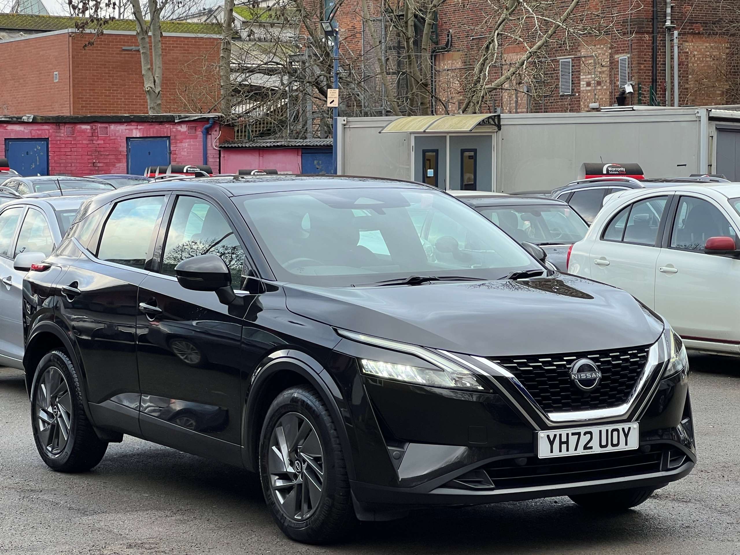 A 2022 NISSAN QASHQAI 1.3 DIG-T MHEV Acenta Premium SUV 5dr Petrol Hybrid Manual Euro 6 (s/s) (140 ps) A 2022 NISSAN QASHQAI 1.3 DIG-T MHEV Acenta Premium SUV 5dr Petrol Hybrid Manual Euro 6 (s/s) (140 ps)