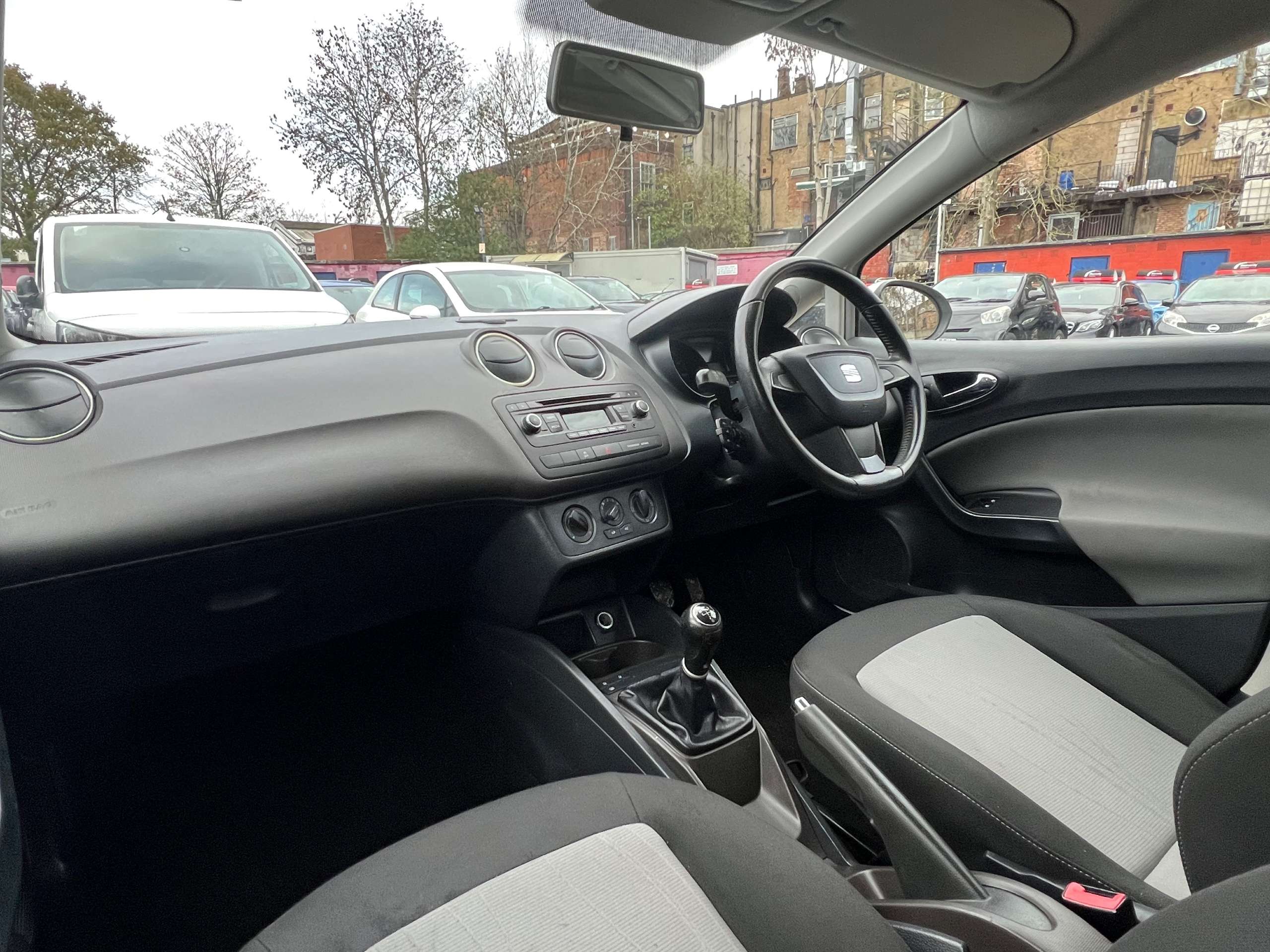 2013 SEAT IBIZA 2013 SEAT IBIZA