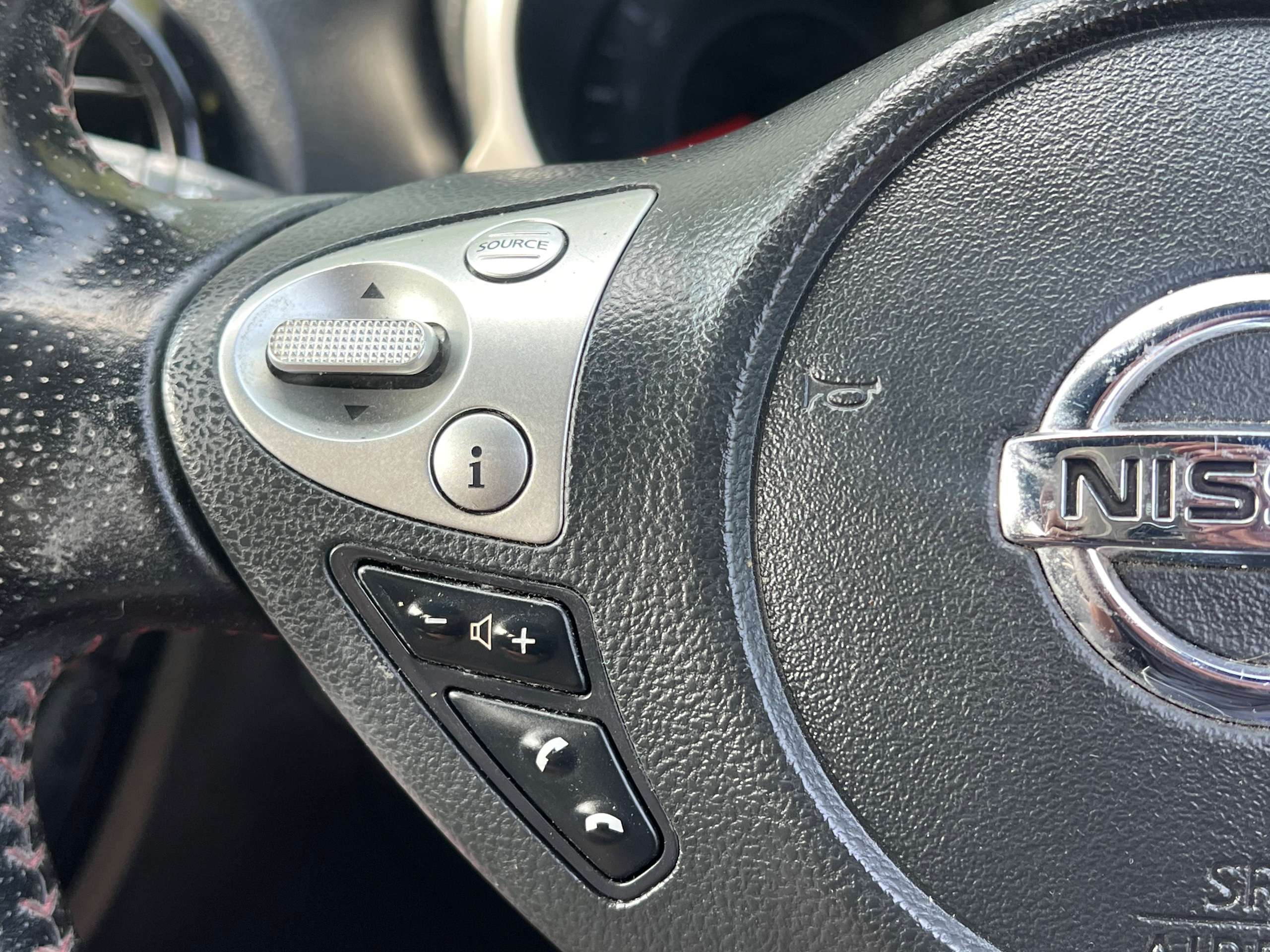 2015 NISSAN JUKE 2015 NISSAN JUKE