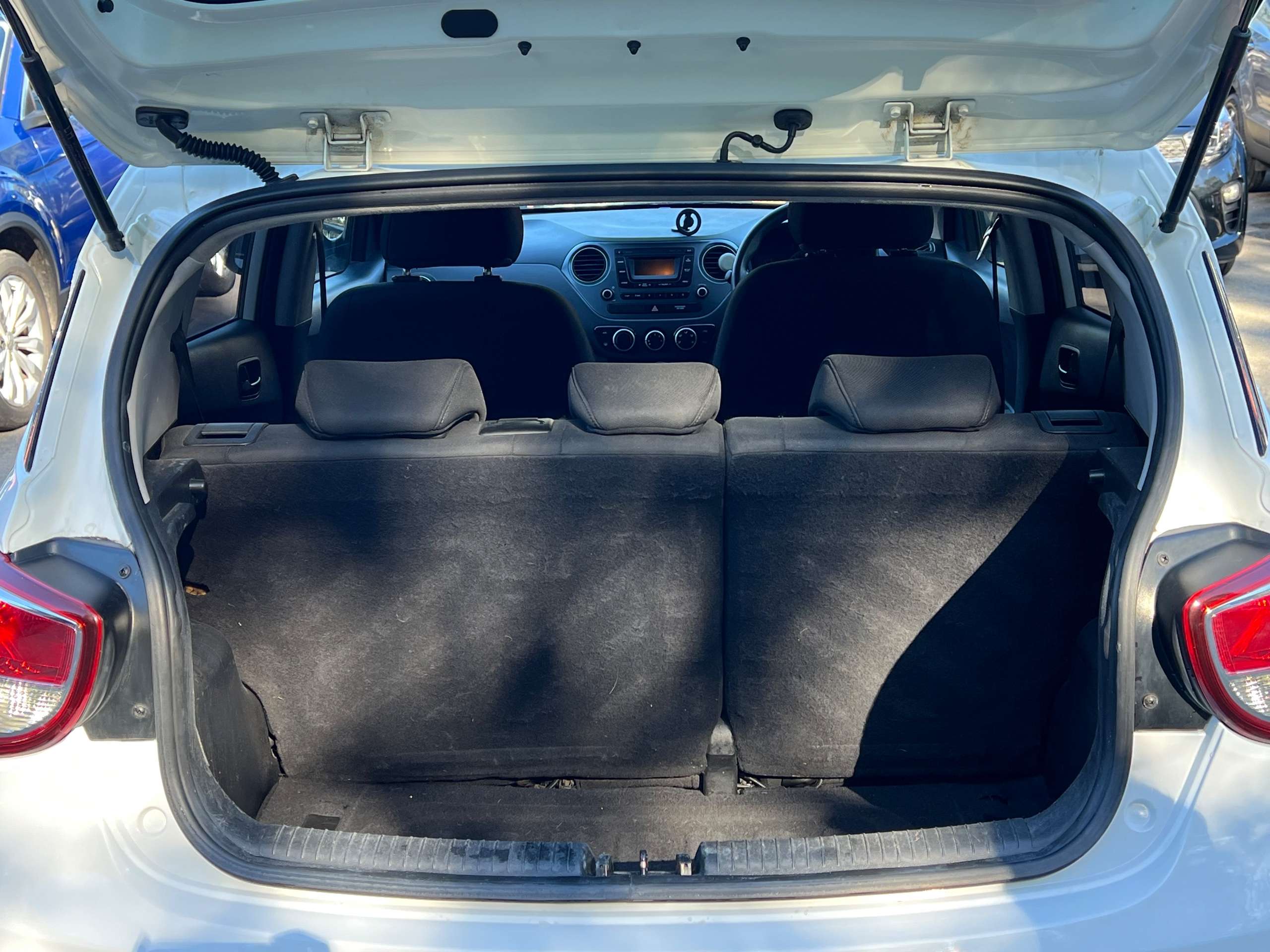 2018 HYUNDAI I10 2018 HYUNDAI I10