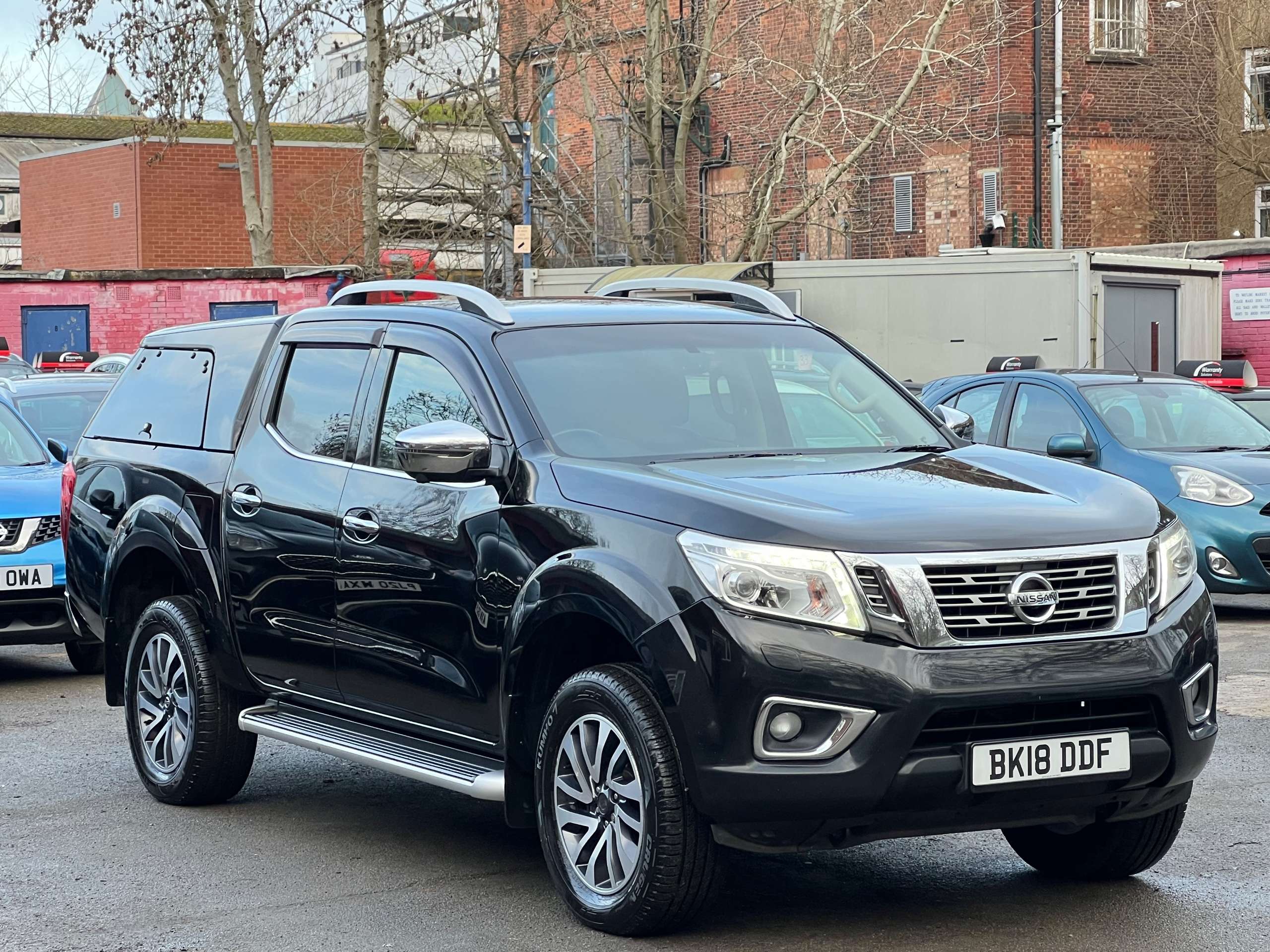 A 2018 NISSAN NAVARA 2.3 dCi Tekna Pickup Double Cab 4dr Diesel Auto 4WD Euro 6 (190 ps) A 2018 NISSAN NAVARA 2.3 dCi Tekna Pickup Double Cab 4dr Diesel Auto 4WD Euro 6 (190 ps)