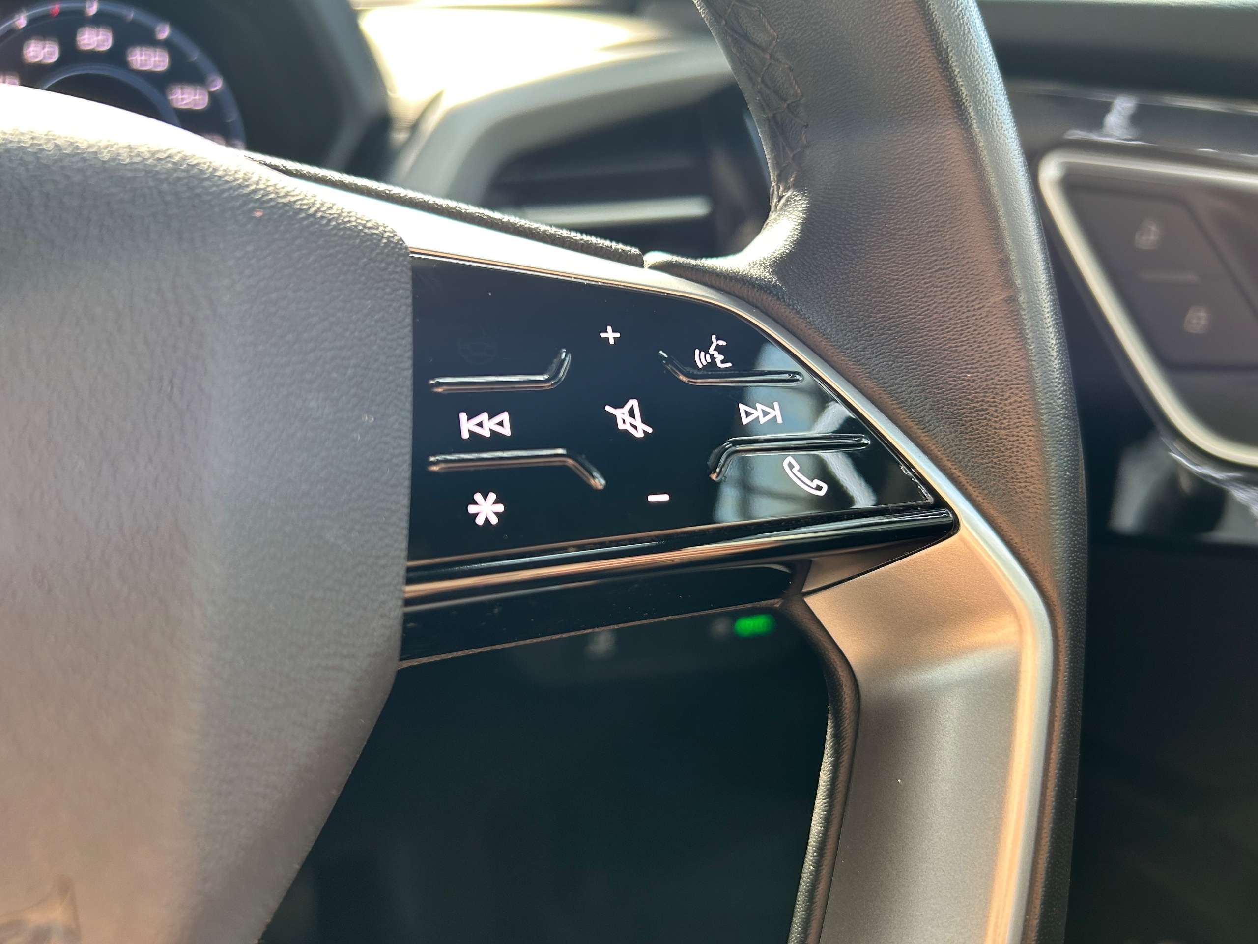 2022 AUDI Q4 E-TRON 2022 AUDI Q4 E-TRON