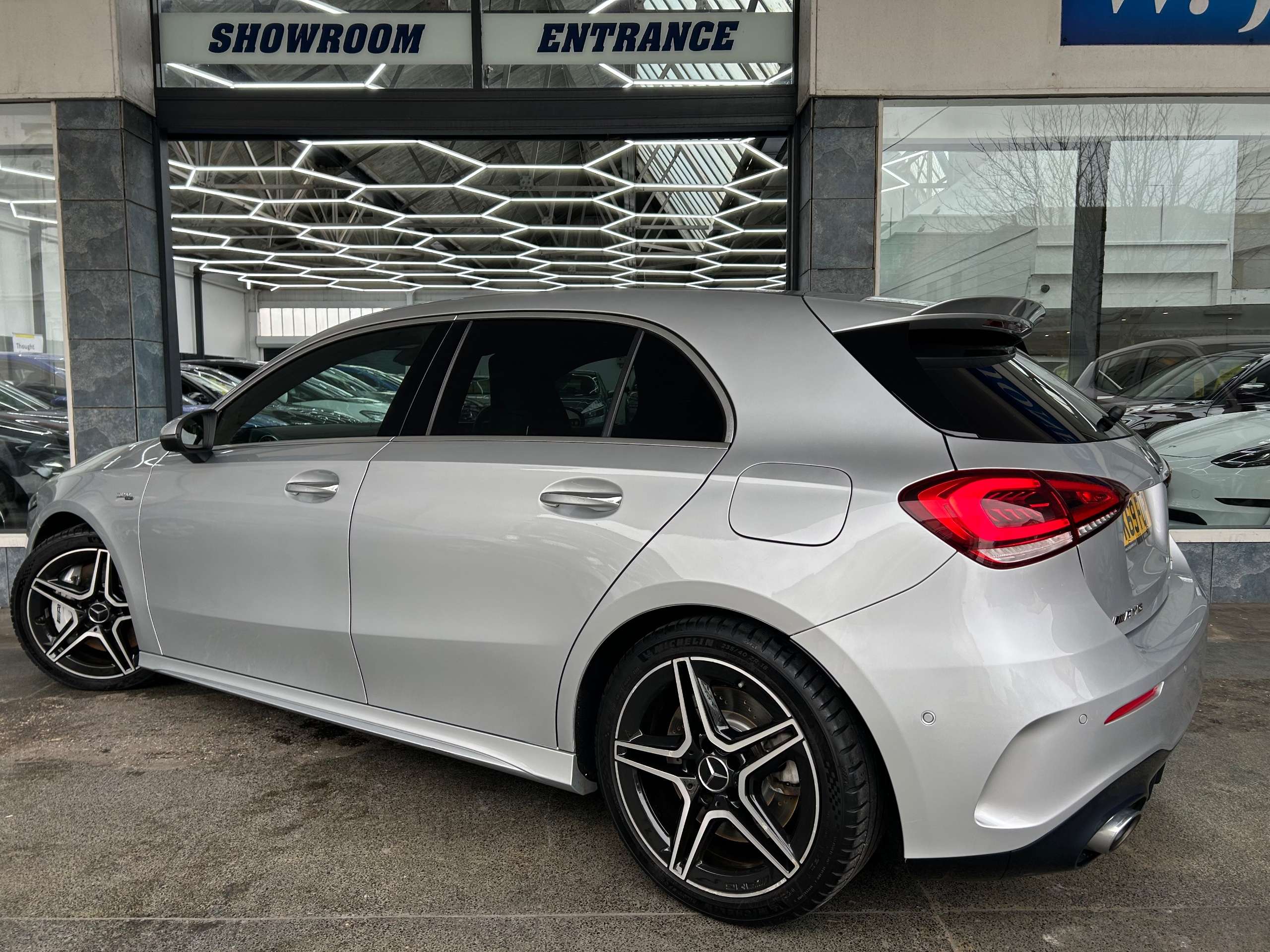 2019 MERCEDES-BENZ A CLASS 2019 MERCEDES-BENZ A CLASS