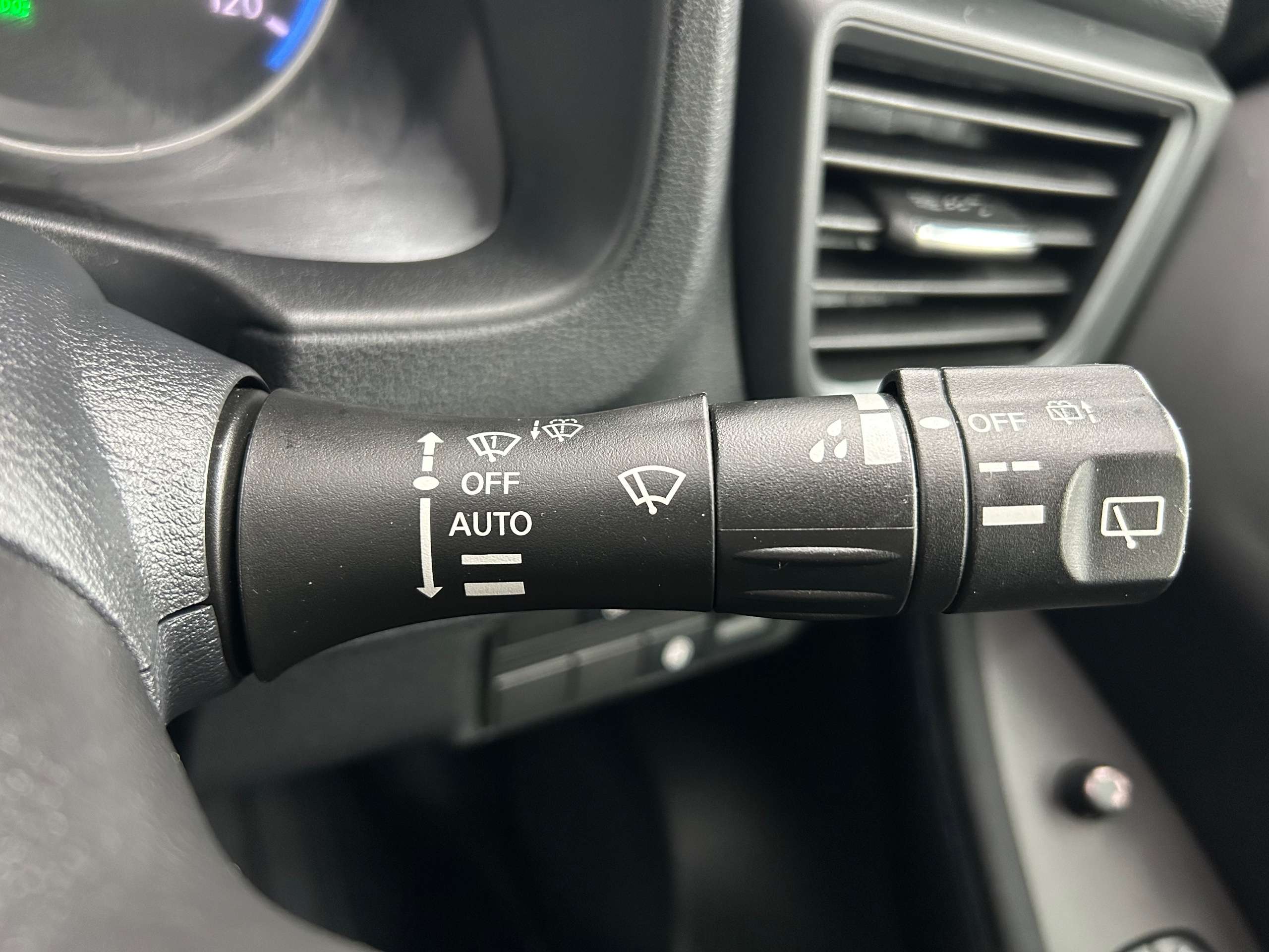 2022 NISSAN LEAF 2022 NISSAN LEAF