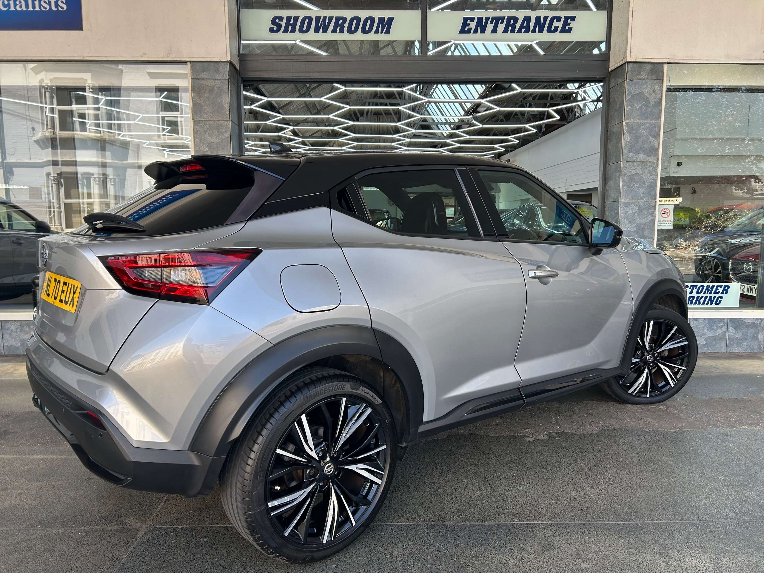 A 2020 NISSAN JUKE 1.0 DIG-T Tekna+ SUV Petrol DCT Auto Euro 6 (s/s) (114 ps) 5dr A 2020 NISSAN JUKE 1.0 DIG-T Tekna+ SUV Petrol DCT Auto Euro 6 (s/s) (114 ps) 5dr