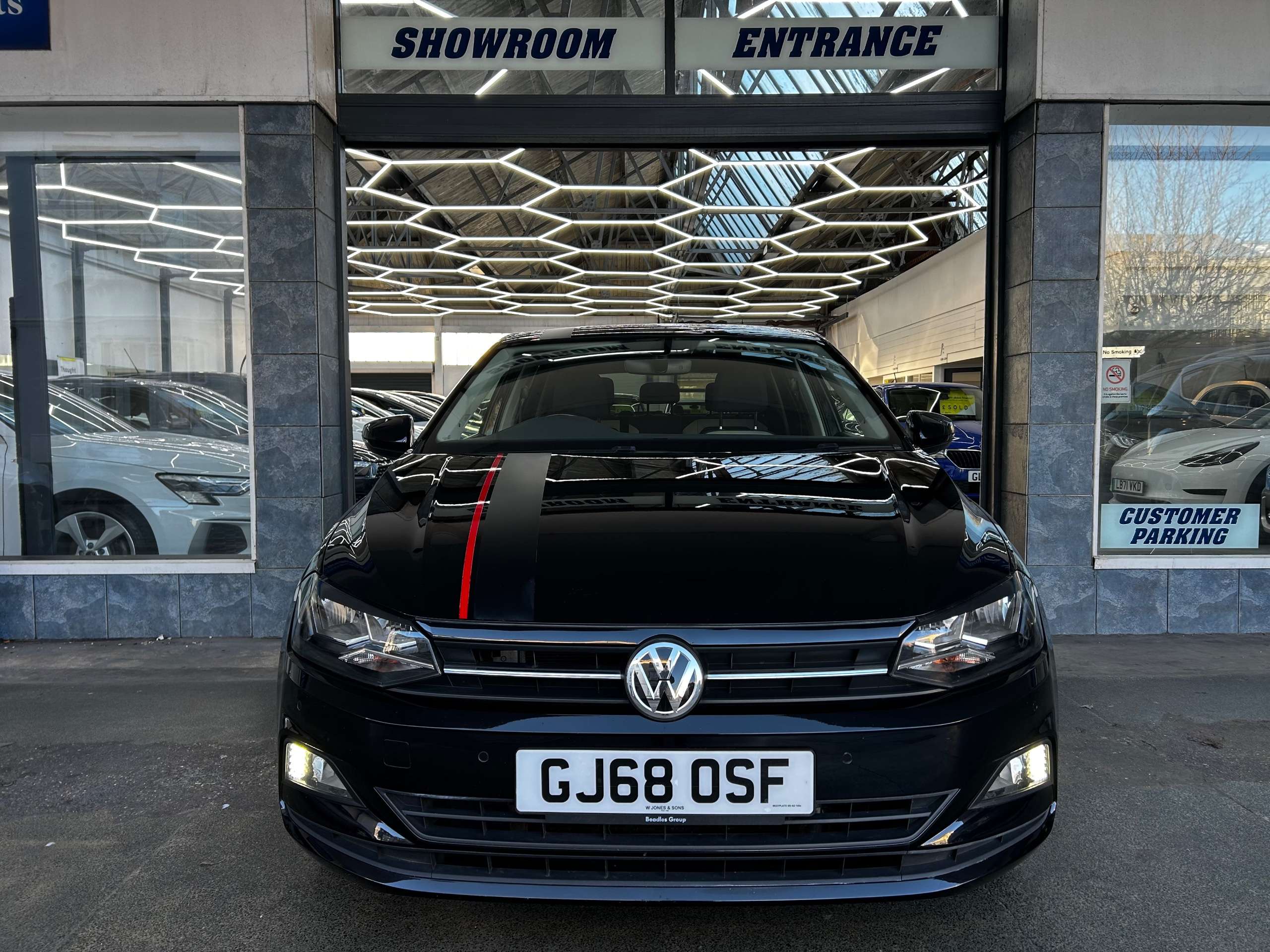 A 2018 VOLKSWAGEN POLO 1.0 TSI GPF beats Hatchback Petrol Manual Euro 6 (s/s) (95 ps) 5dr A 2018 VOLKSWAGEN POLO 1.0 TSI GPF beats Hatchback Petrol Manual Euro 6 (s/s) (95 ps) 5dr