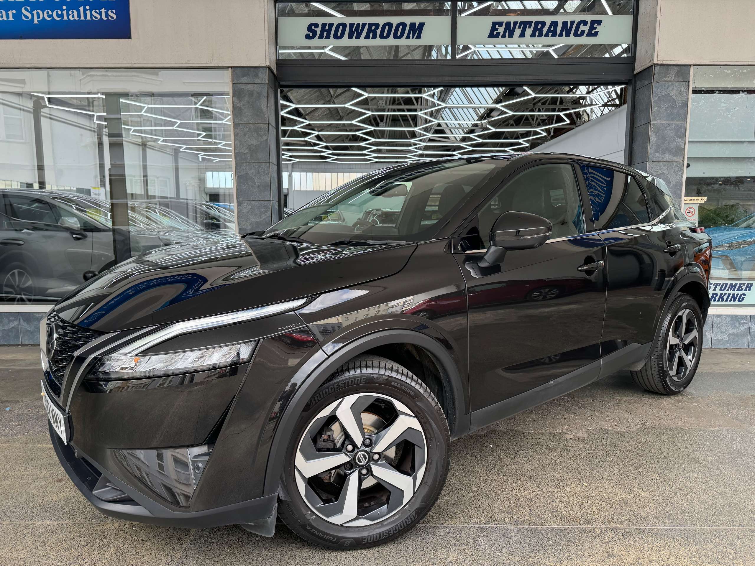 A 2022 NISSAN QASHQAI 1.3 DIG-T MHEV N-Connecta SUV Petrol Hybrid Manual Euro 6 (s/s) (140 ps) 5dr A 2022 NISSAN QASHQAI 1.3 DIG-T MHEV N-Connecta SUV Petrol Hybrid Manual Euro 6 (s/s) (140 ps) 5dr