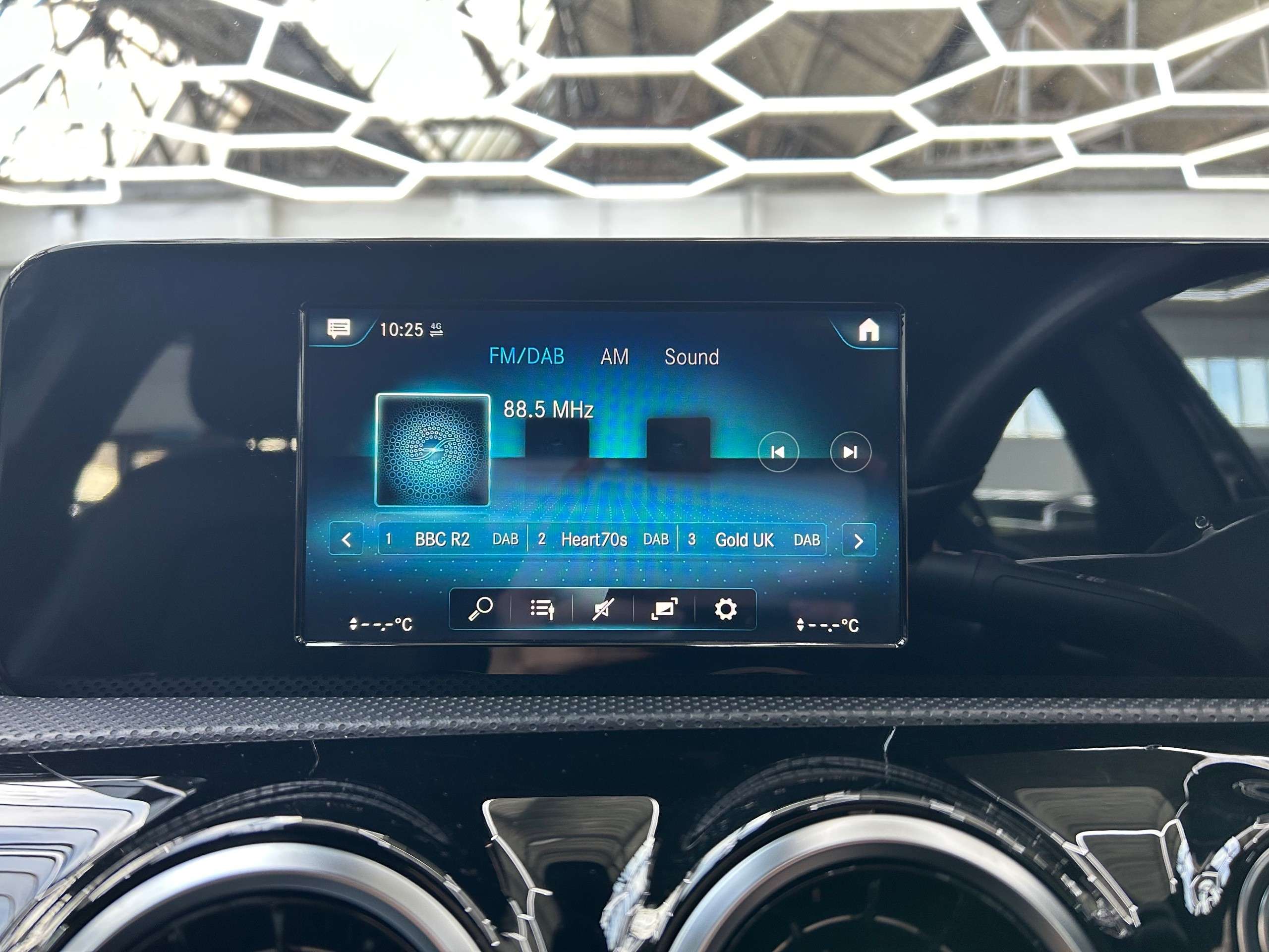 2018 MERCEDES-BENZ A CLASS 2018 MERCEDES-BENZ A CLASS