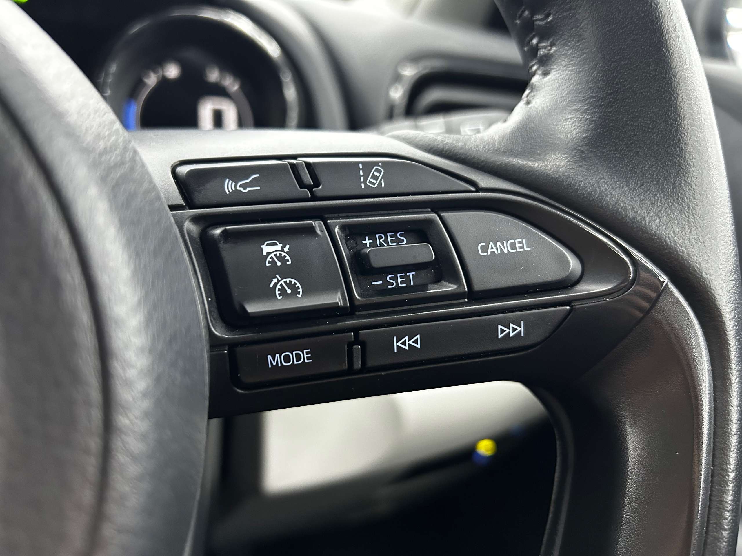 2023 TOYOTA YARIS 2023 TOYOTA YARIS