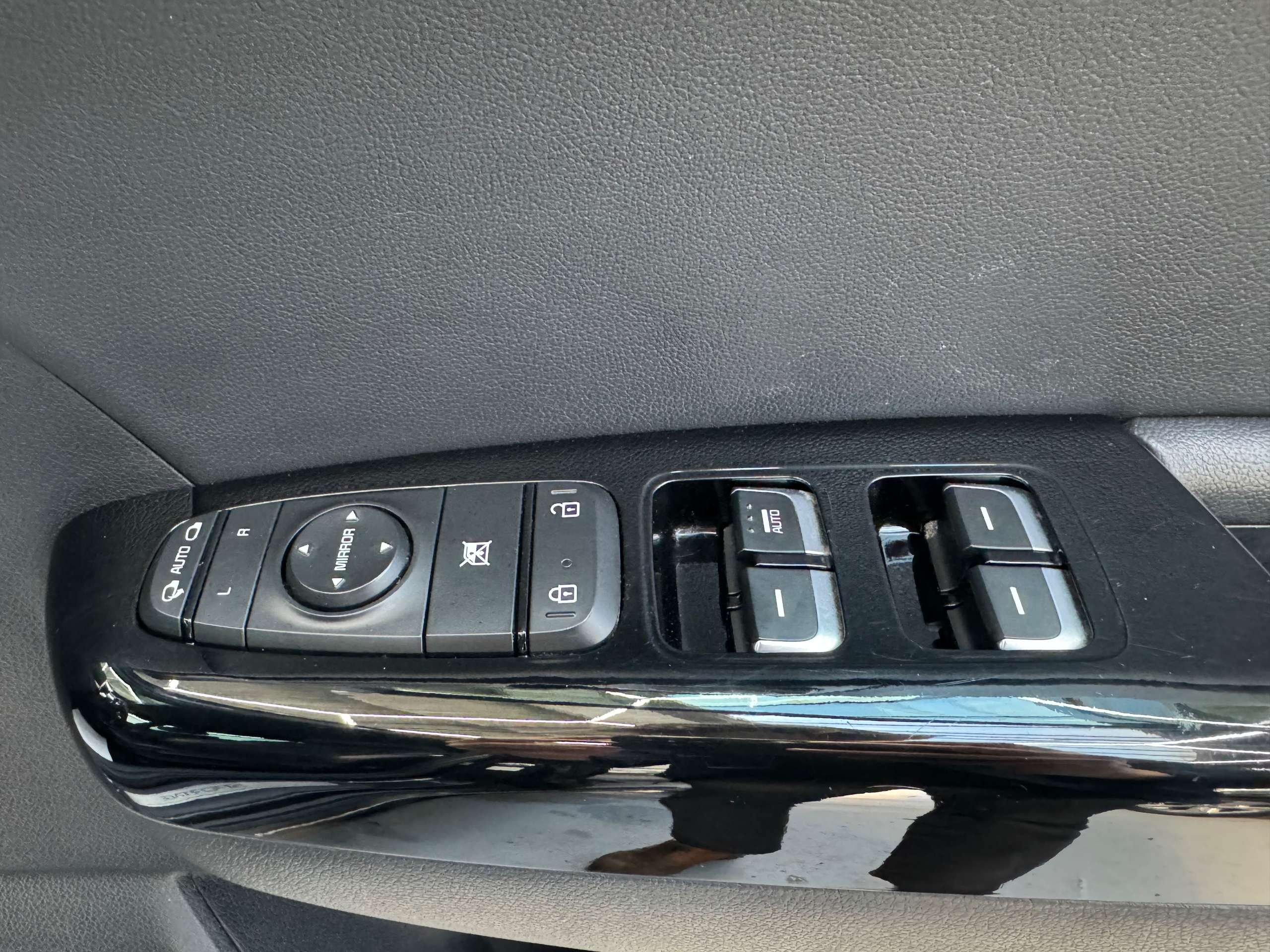 2019 KIA SPORTAGE 2019 KIA SPORTAGE