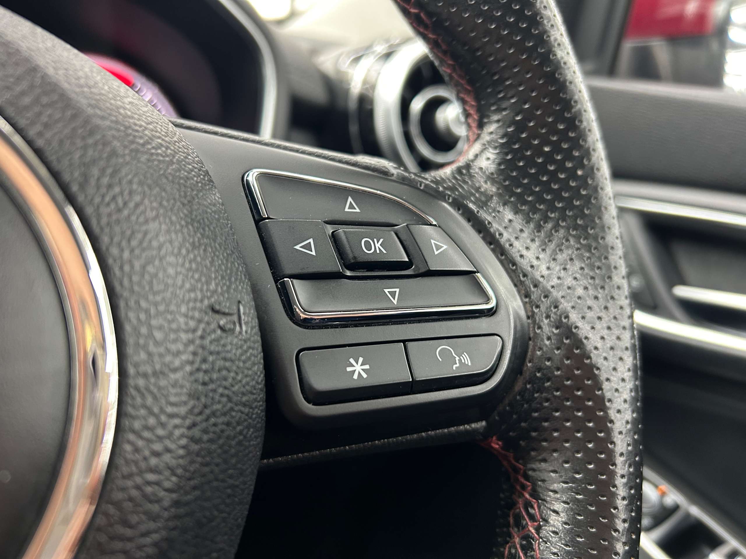 2021 MG HS 2021 MG HS